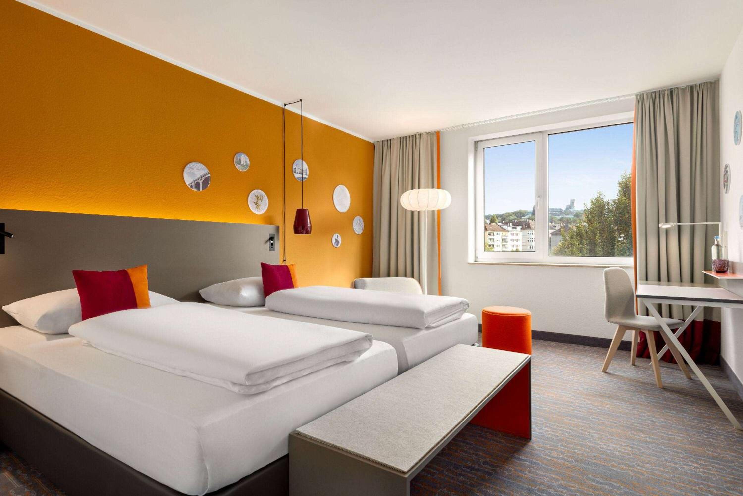 Comfort Room - Photo 1