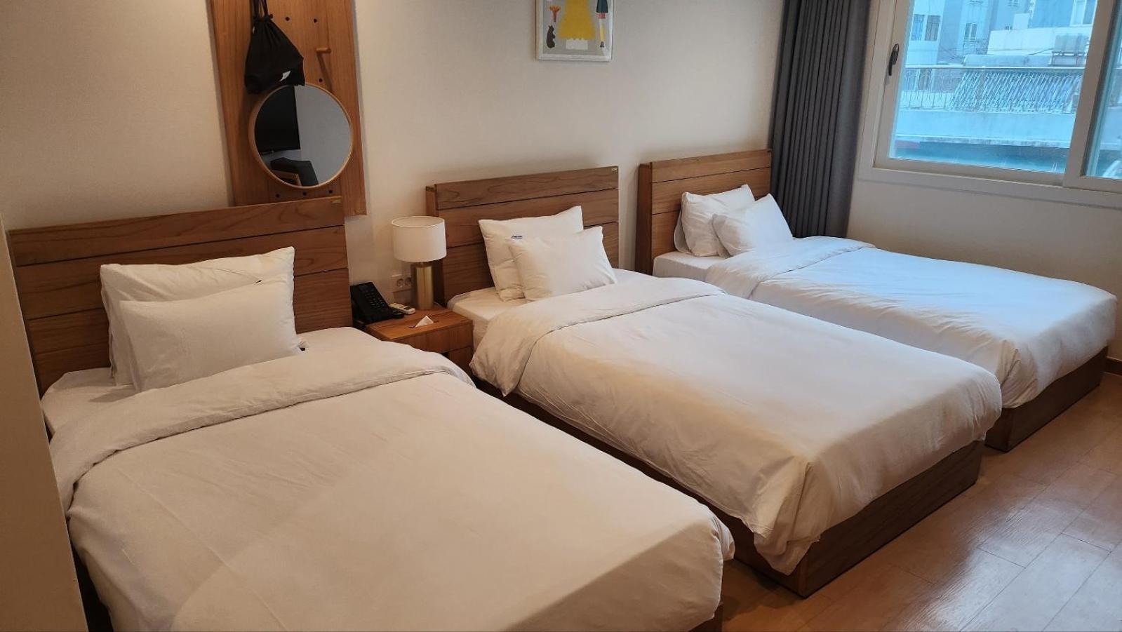 Deluxe Triple Room photo 2