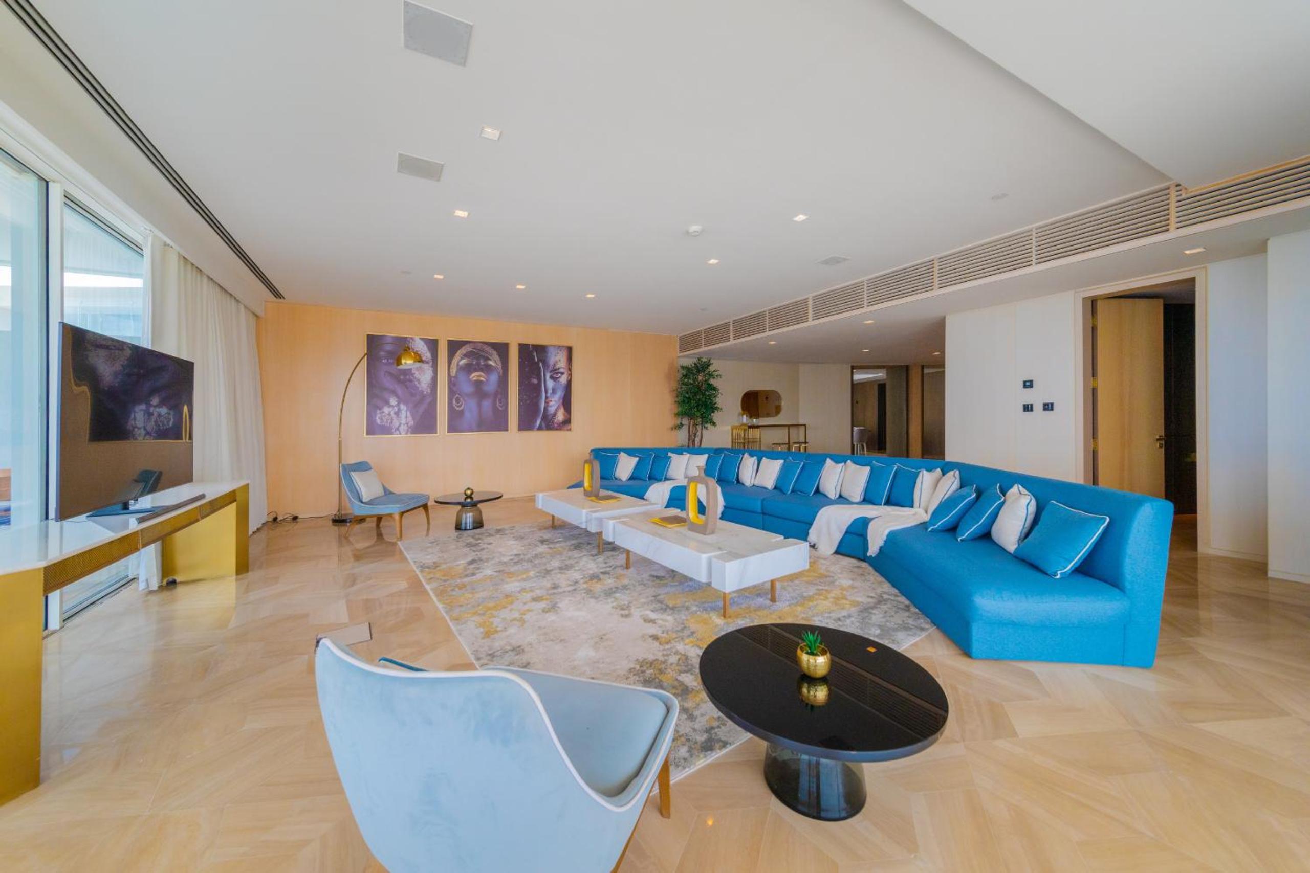 Penthouse Apartment photo 3