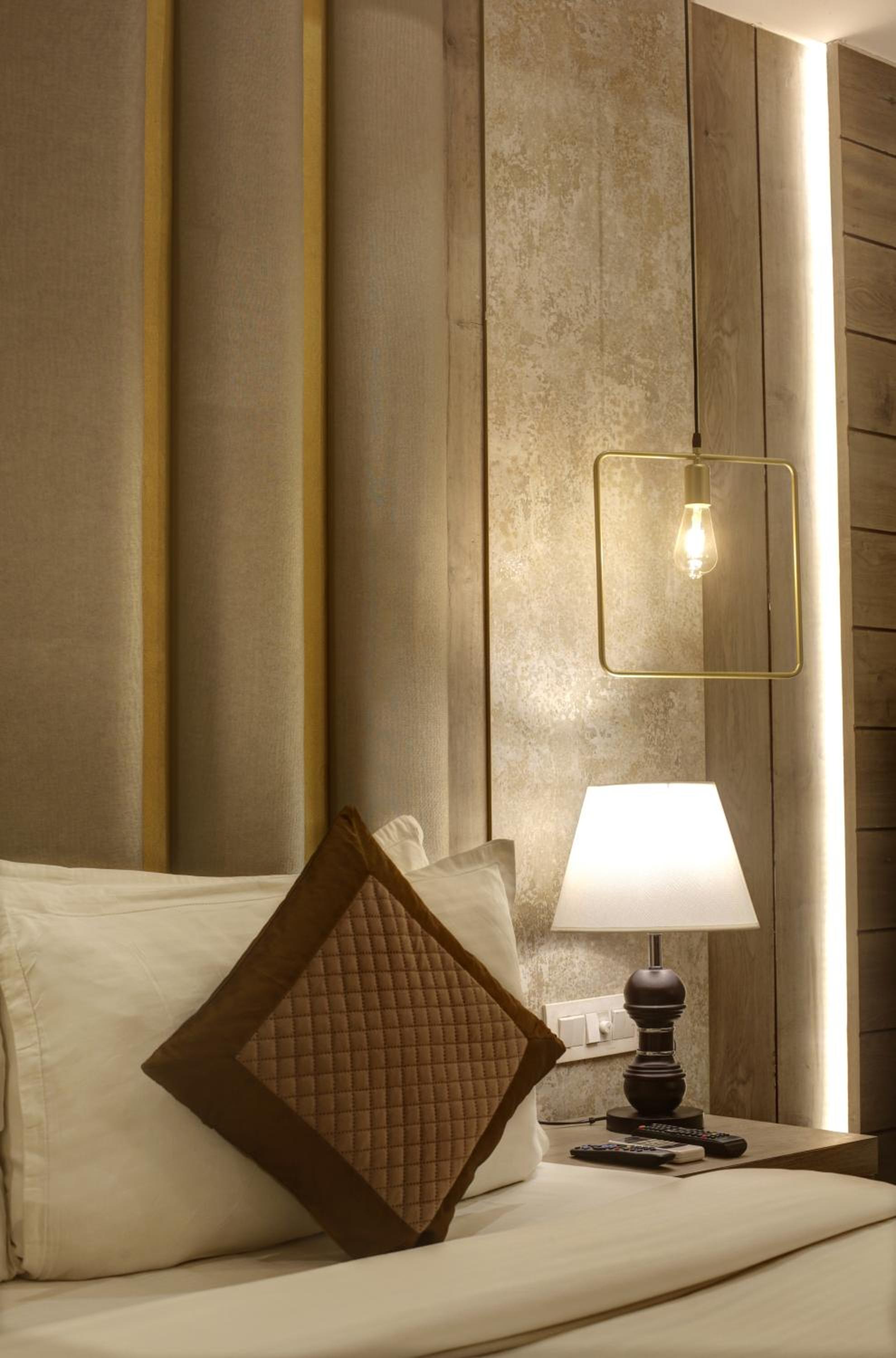 Oak Room - Photo 7
