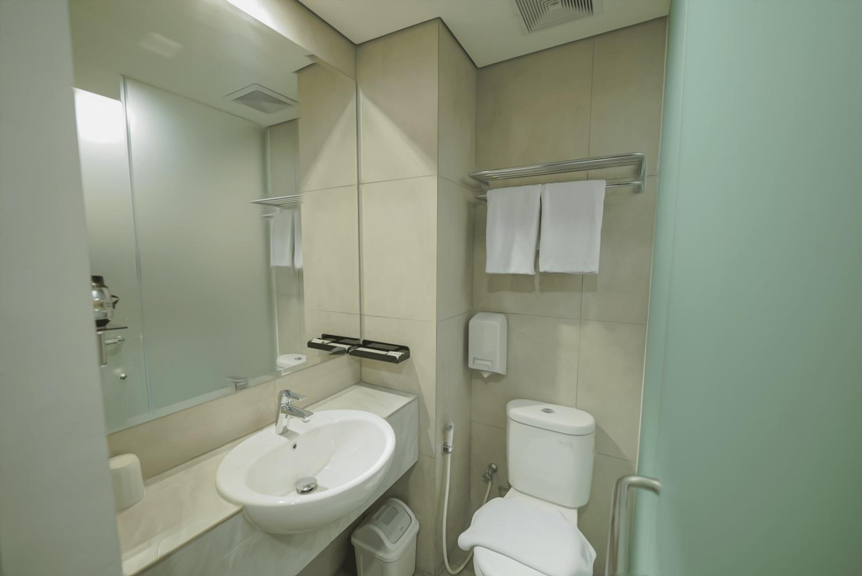 Small Double Room - Photo 3