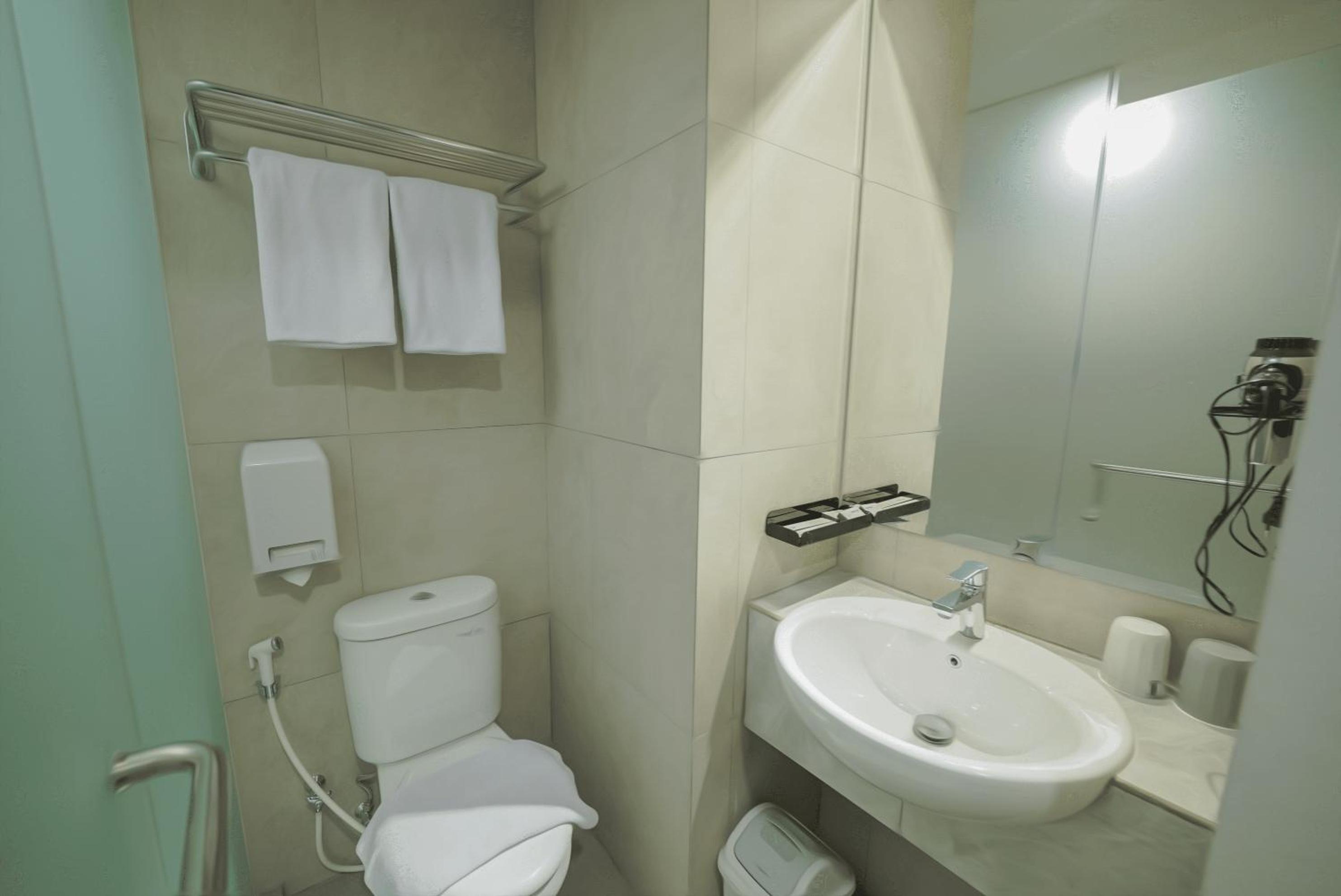Deluxe Double Room - Photo 5