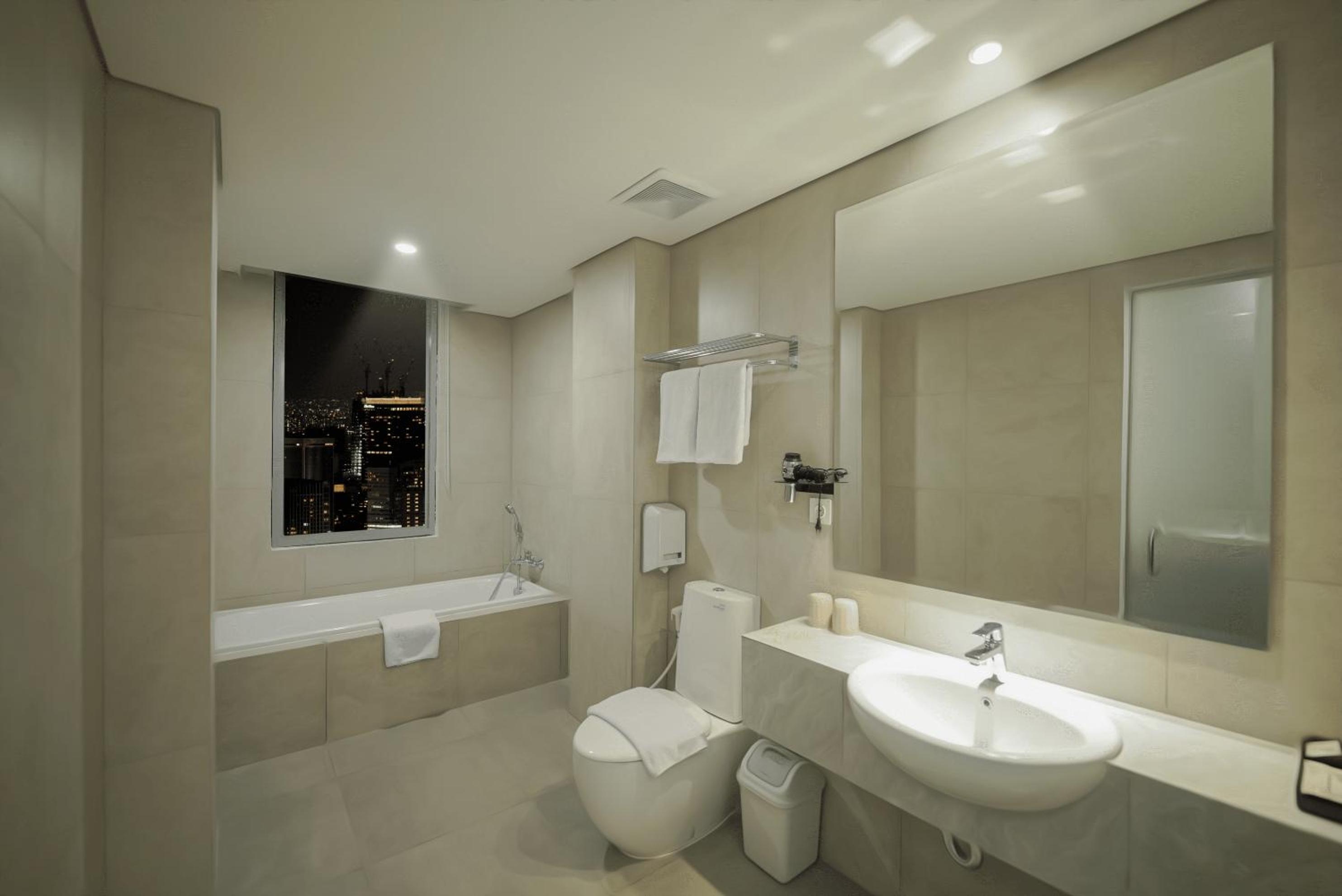 Suite - Photo 4