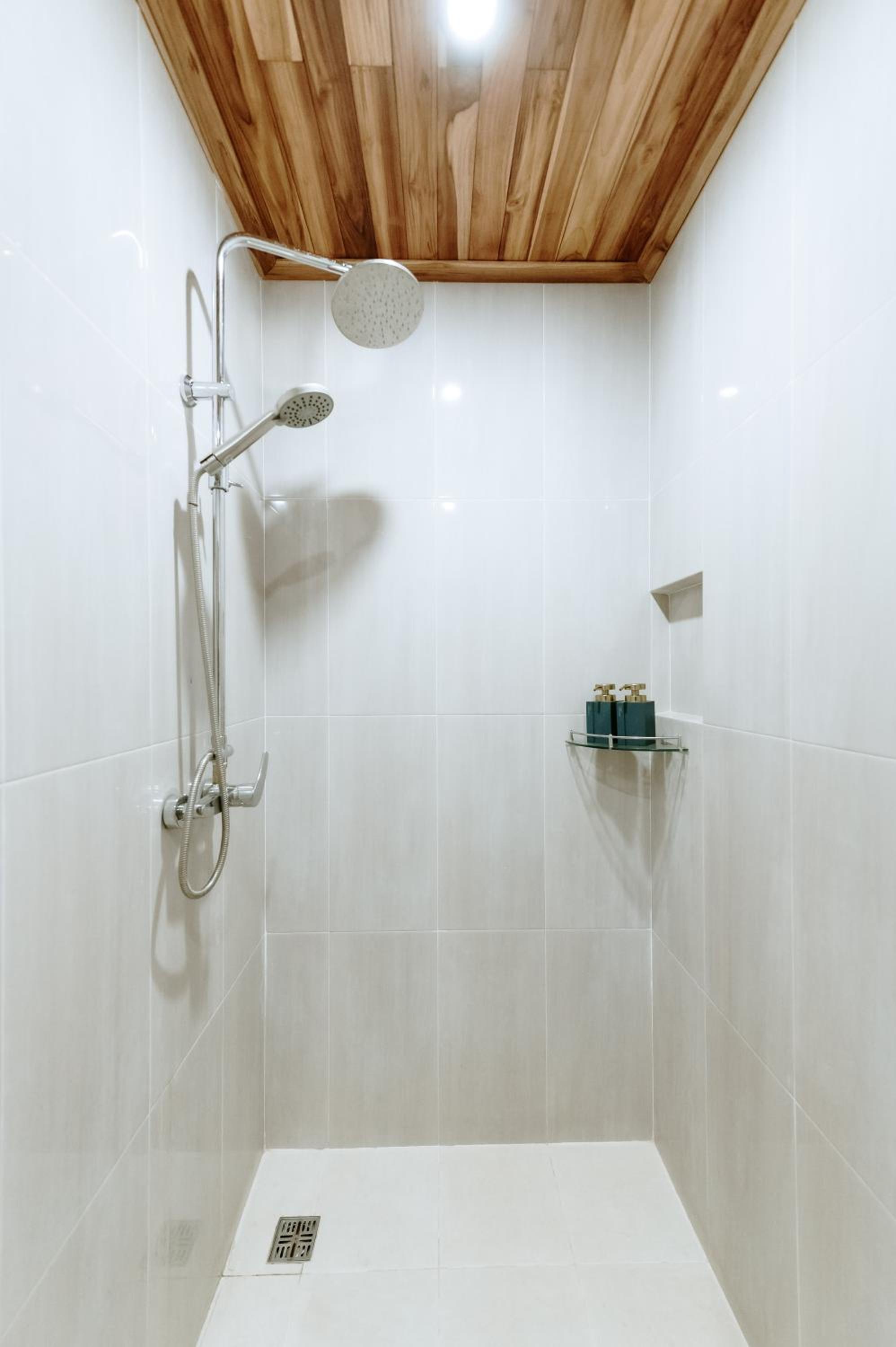 Triple Room - Photo 9