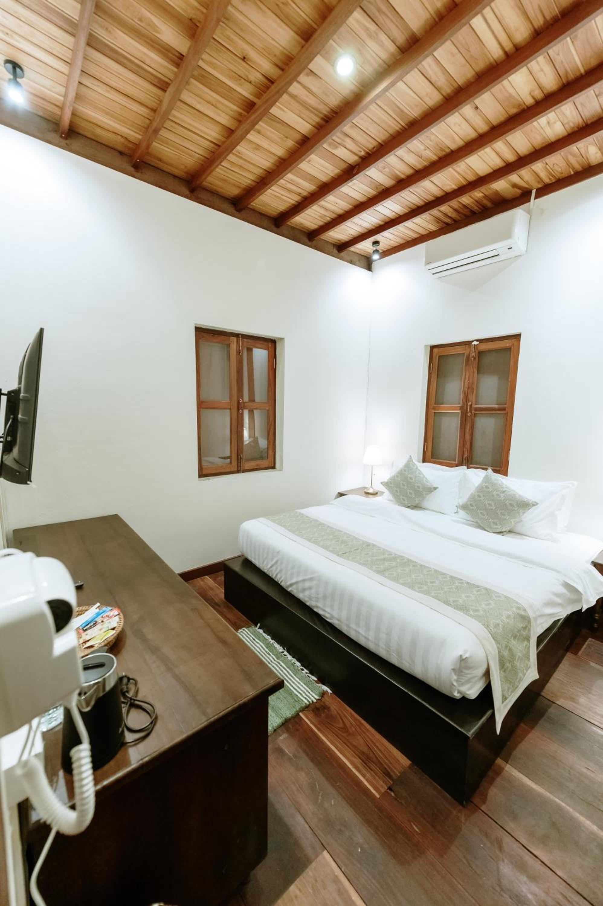 Double Room - Photo 3
