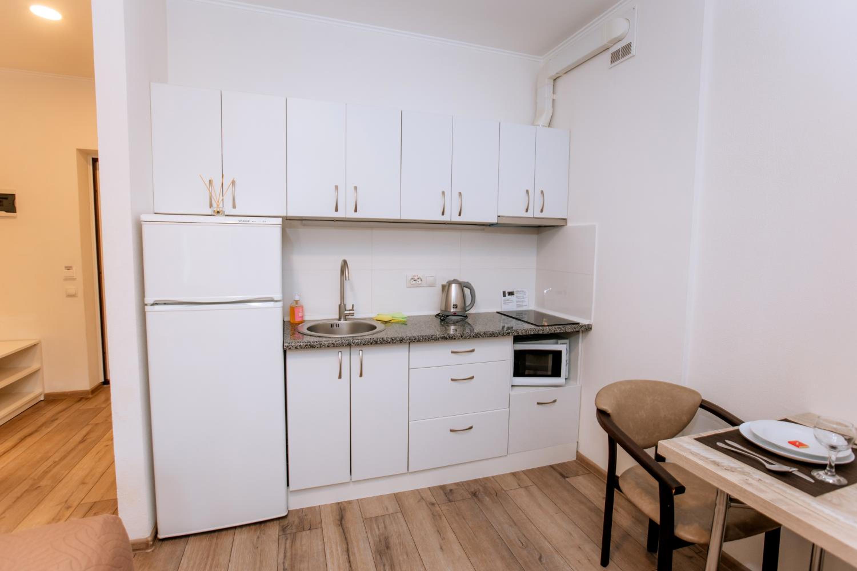 Apartment - Ground Floor photo 3