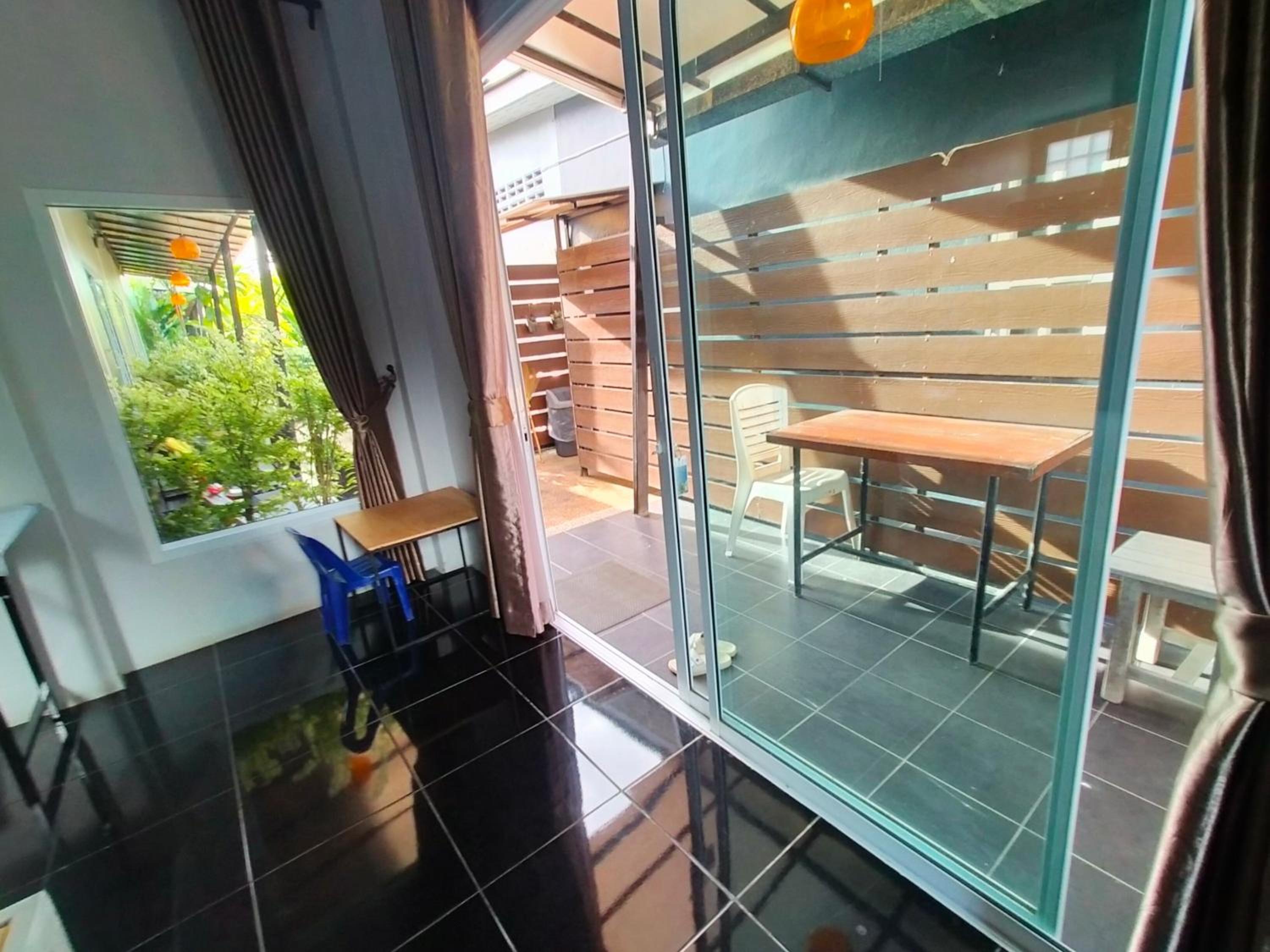 Triple Room with Bathroom photo 2