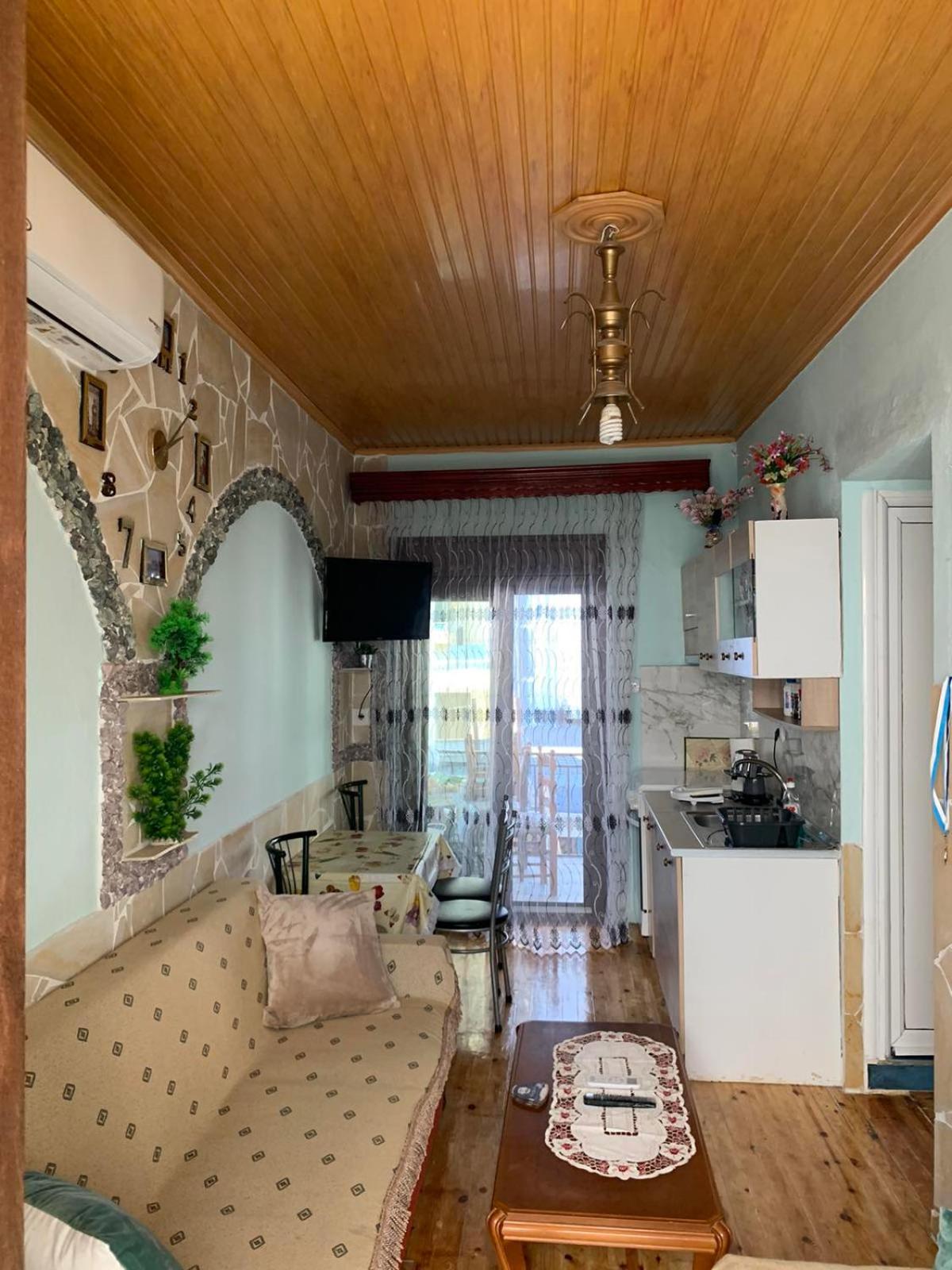 Two-Bedroom House photo 3