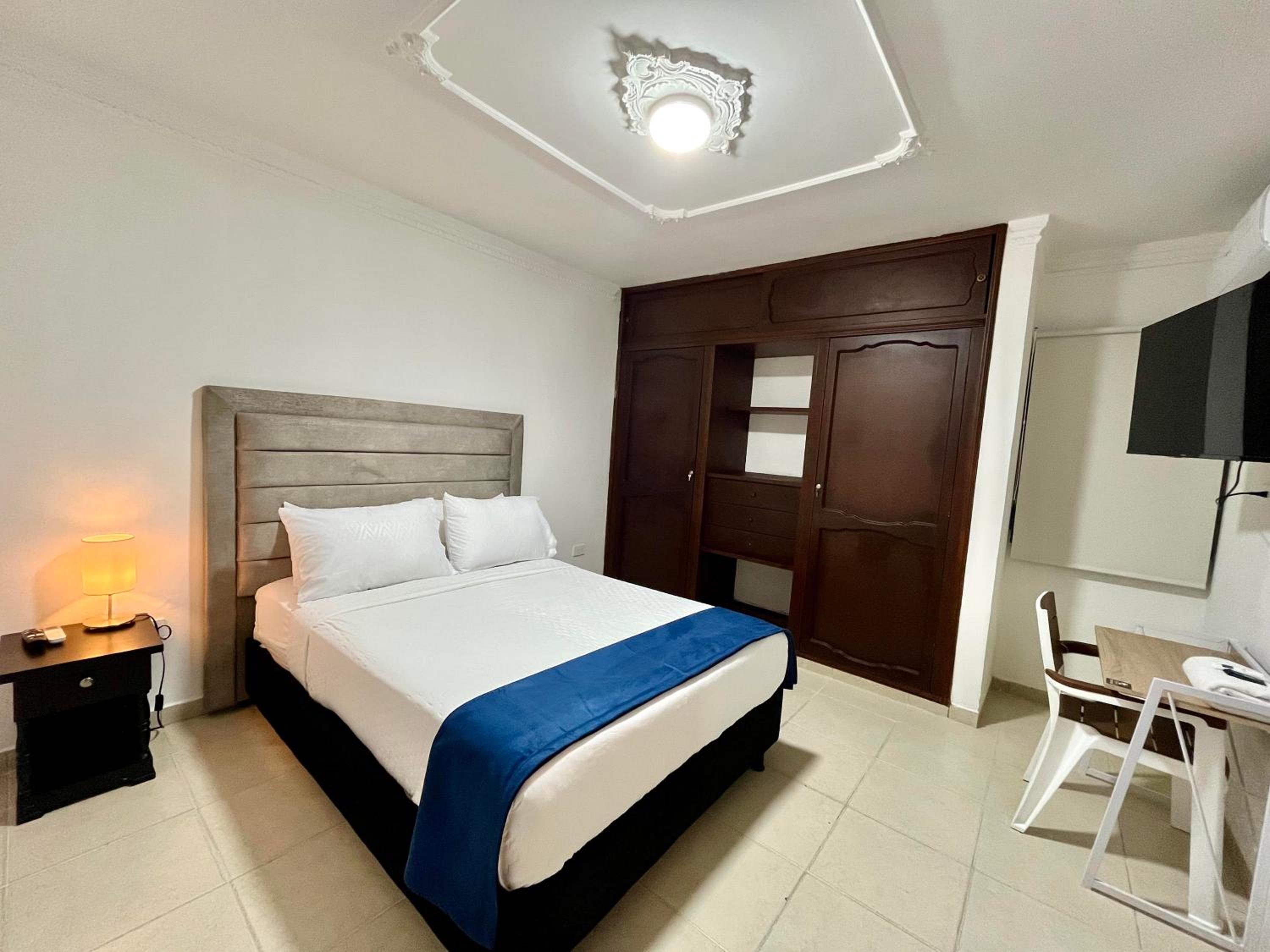 双人房