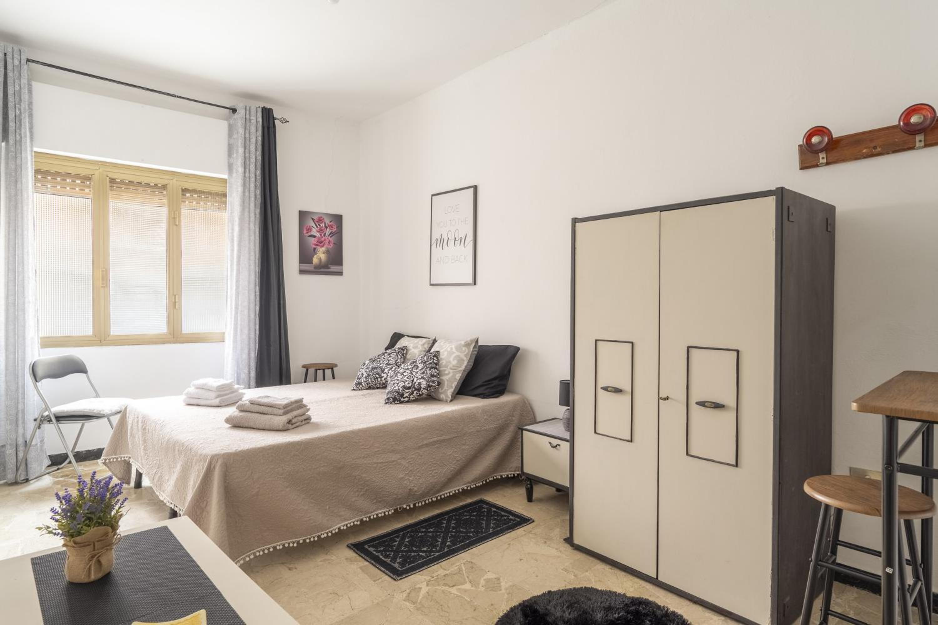 One-Bedroom House