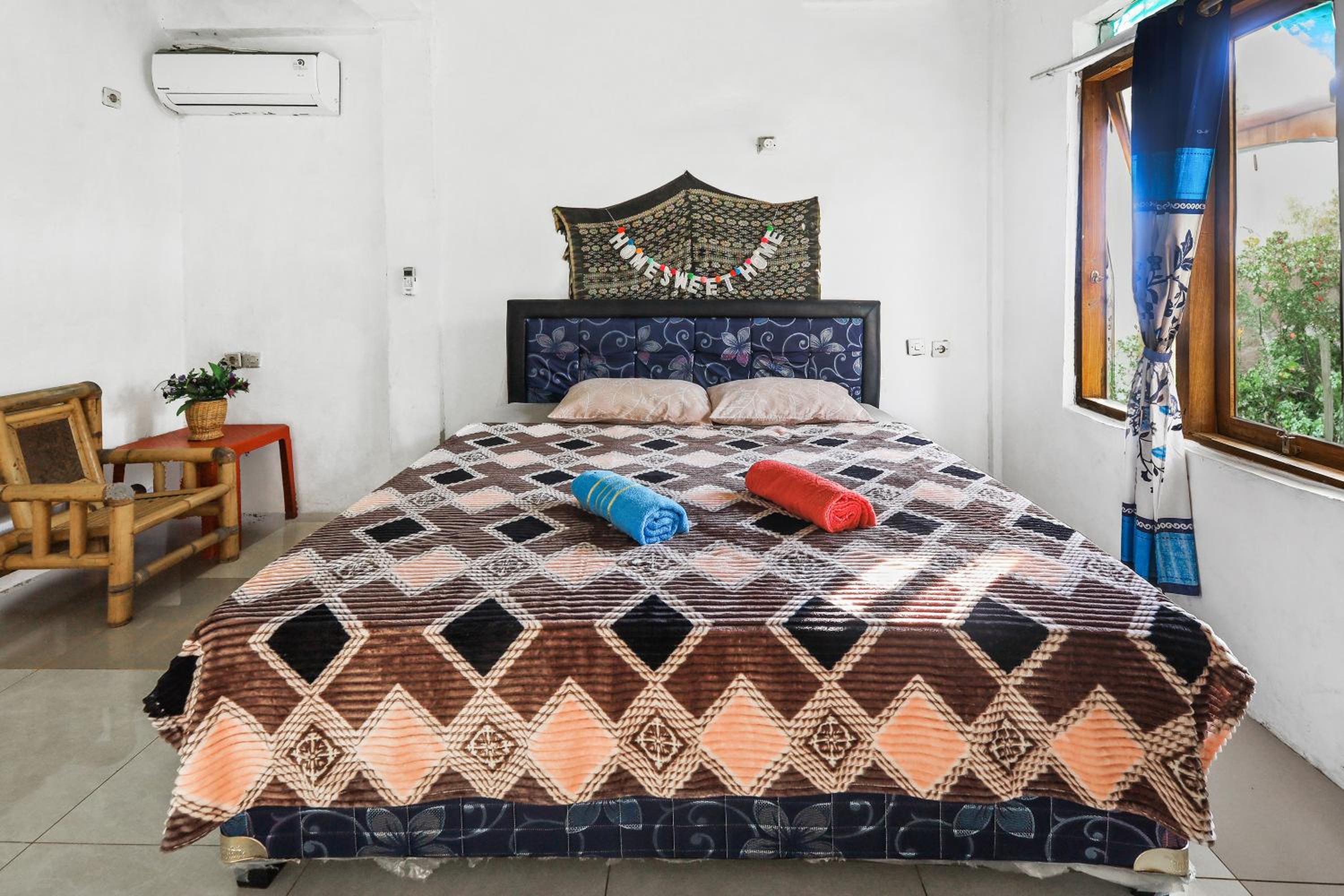 Standard Double Room - Photo 8
