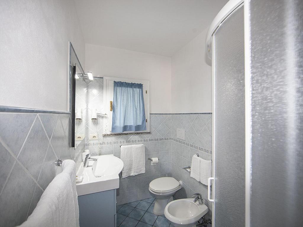 Superior Quadruple Room photo 3
