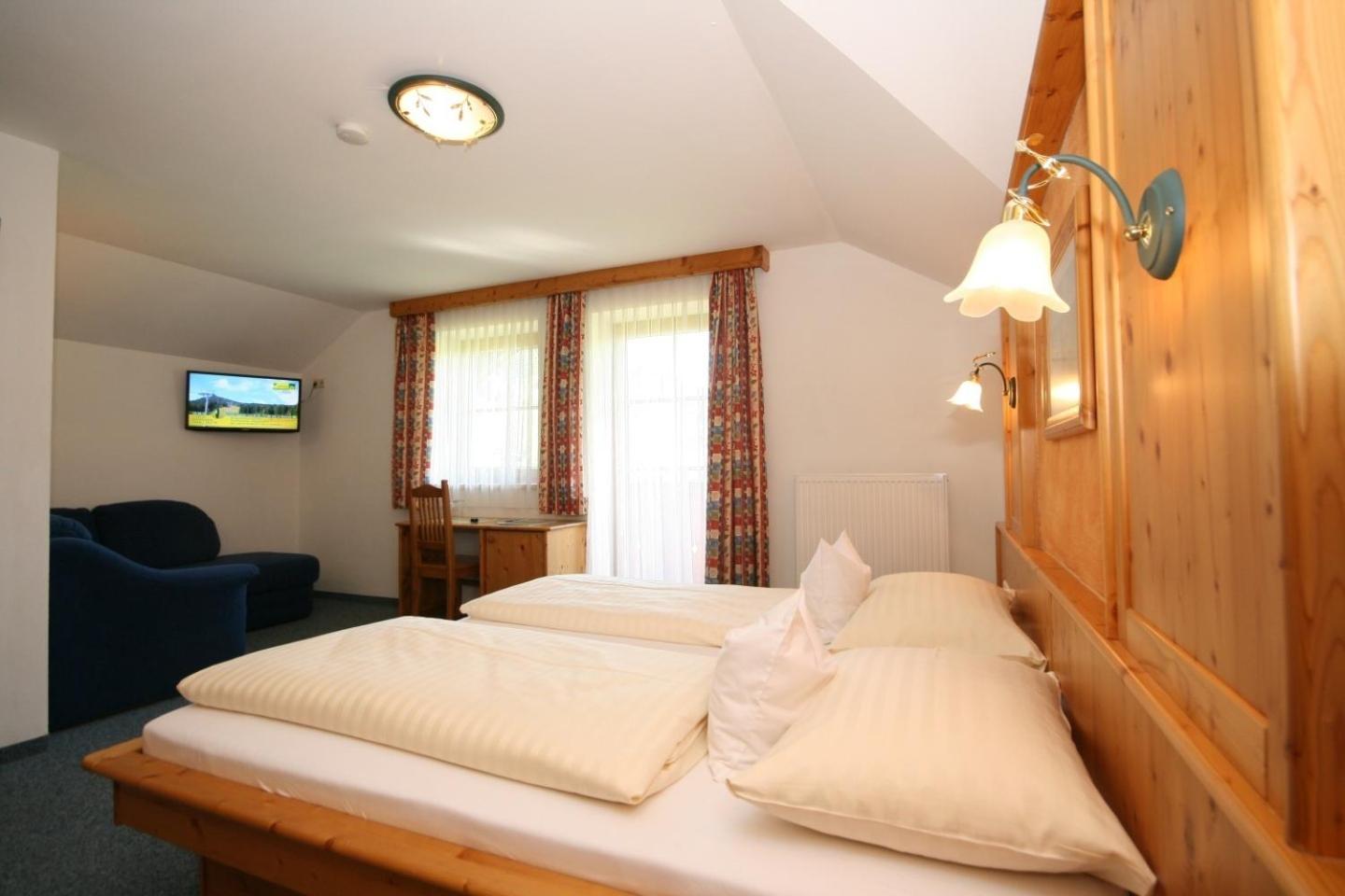 Double Room with Mountain View