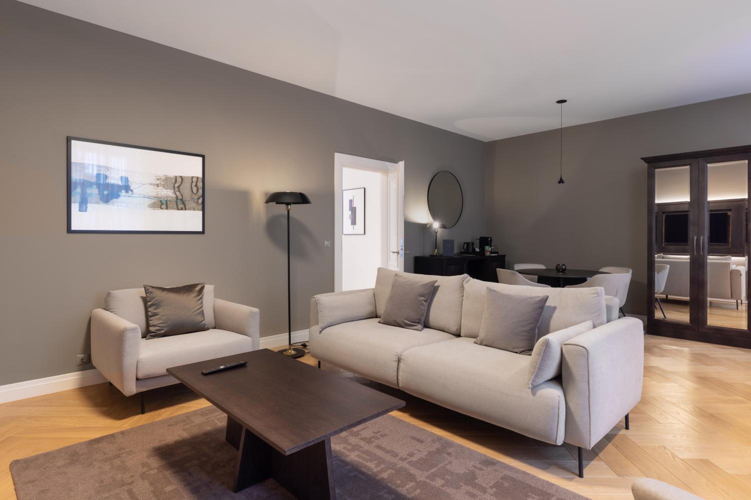 Nunne Grand Suite with Spa Access - Photo 2