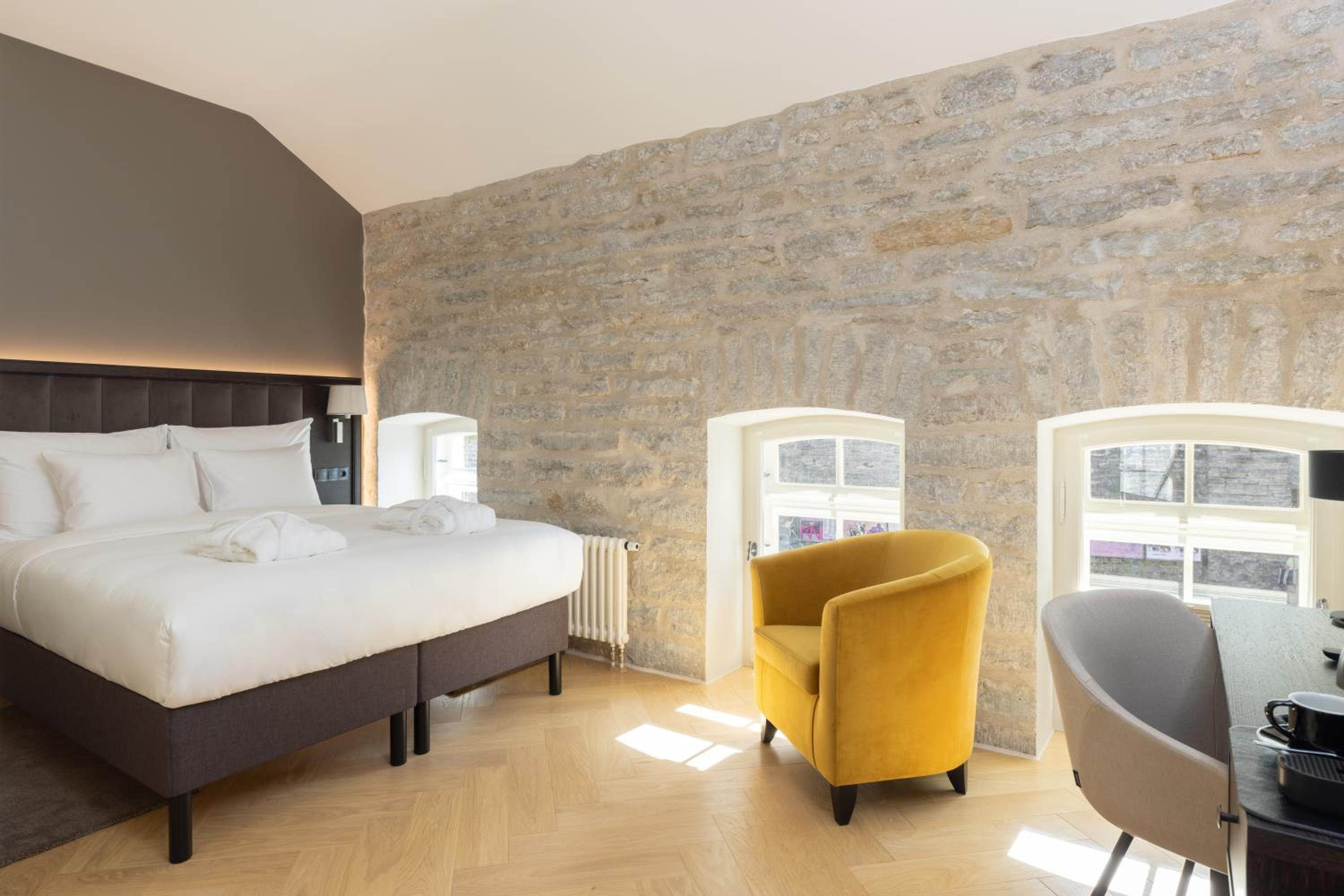 Historical Double Room with Spa Access - Photo 1
