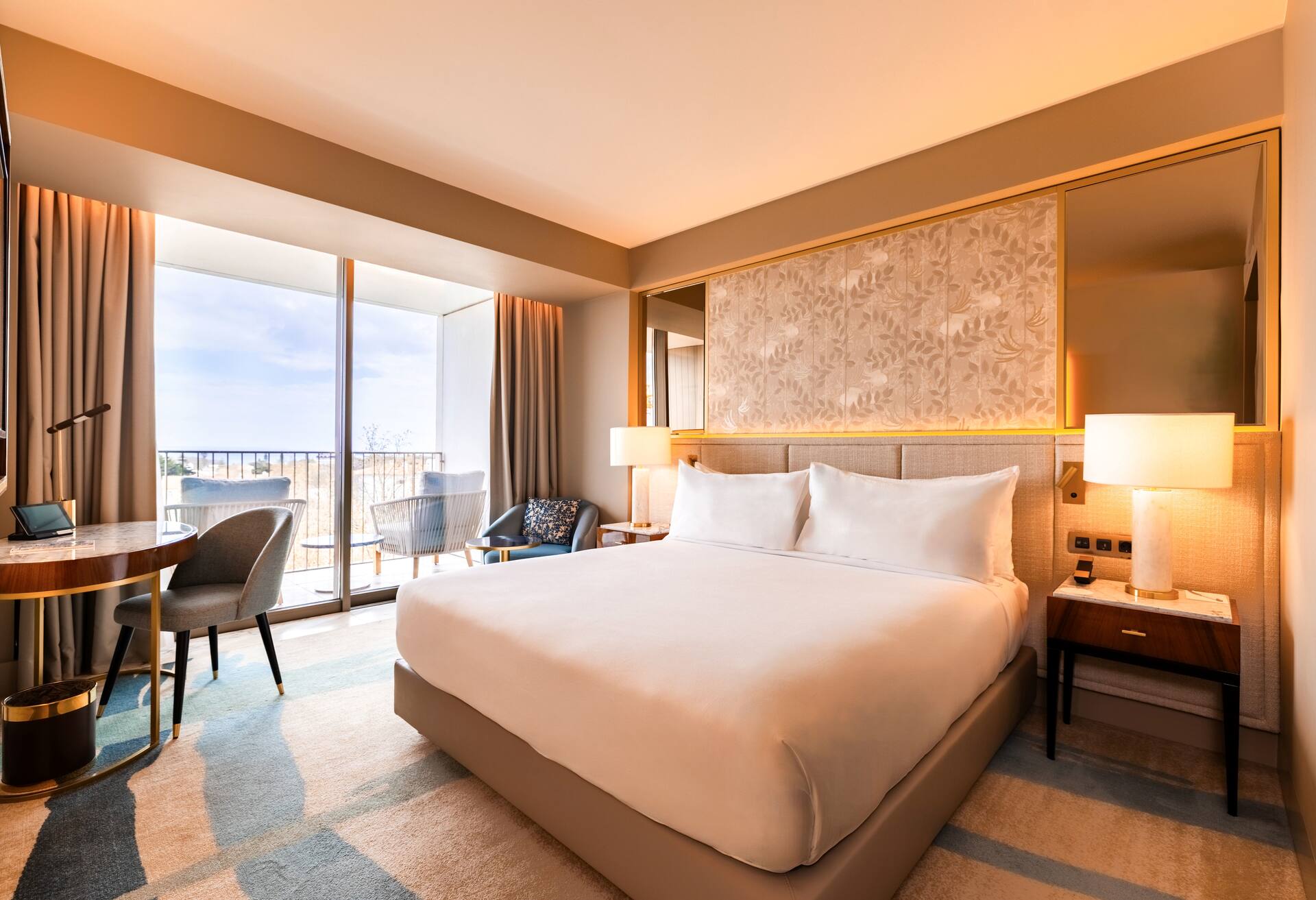King Premium Room Connecting to Lounge Area