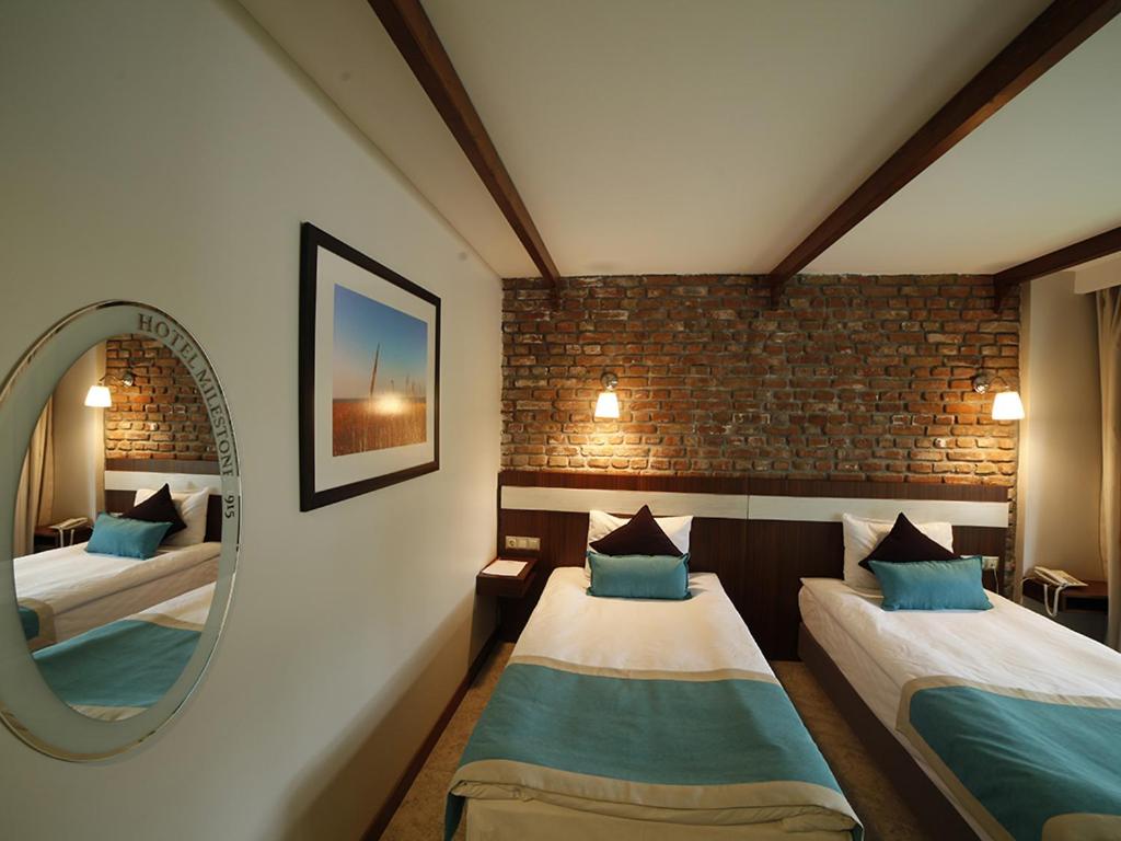 Deluxe Twin Room photo 2