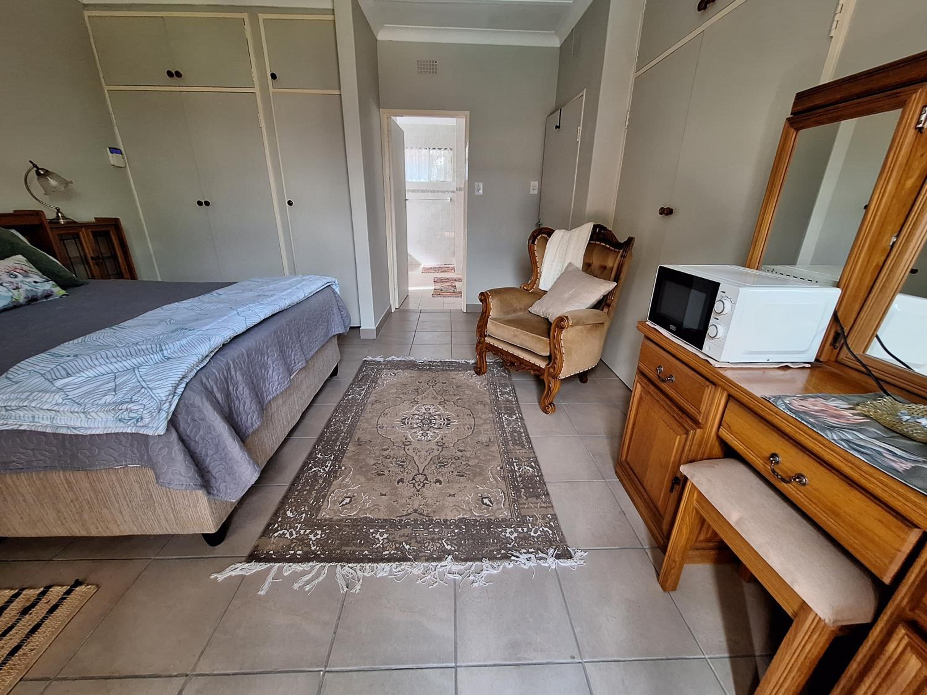 Double Room with Private Bathroom photo 1