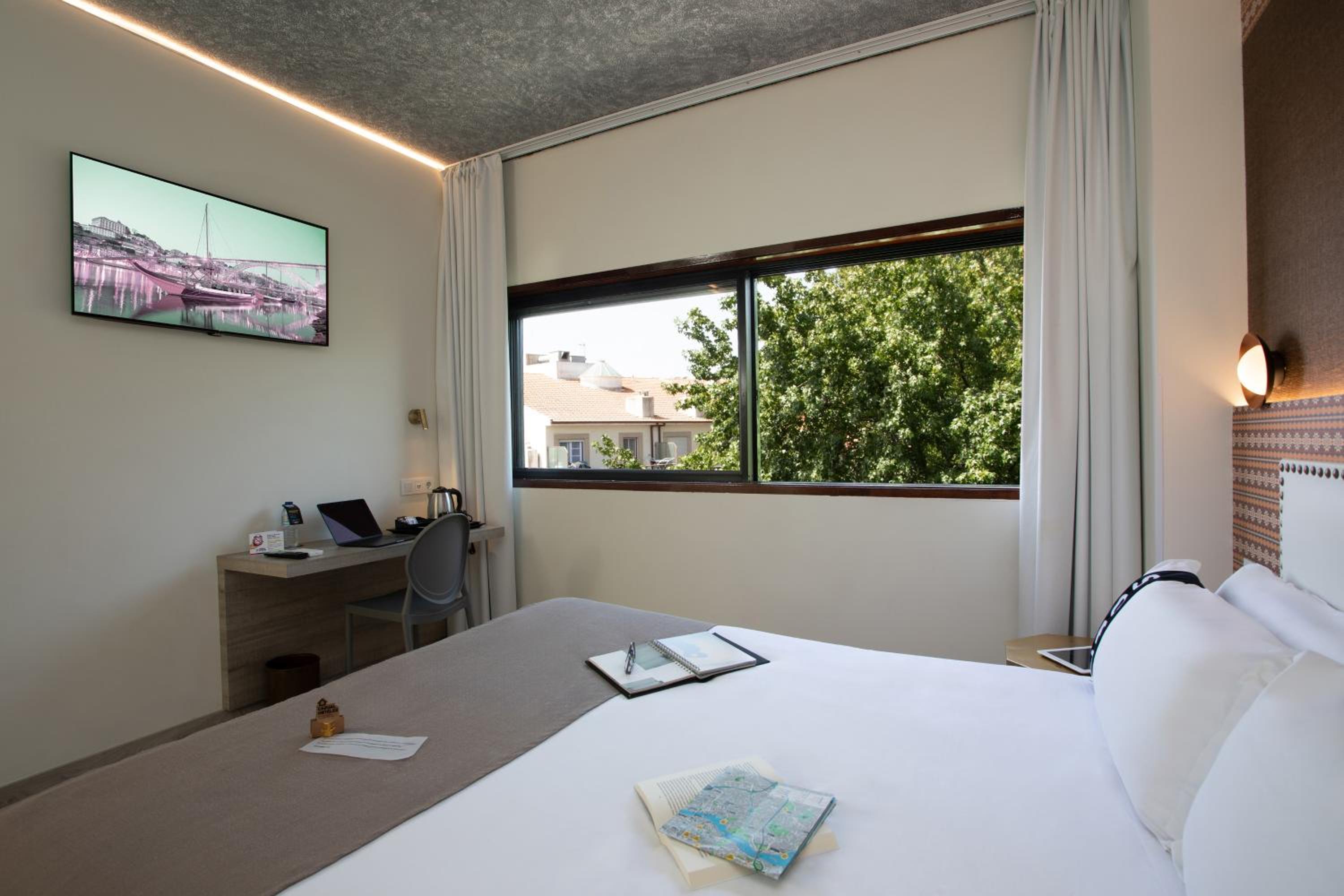Double Room - Photo 6