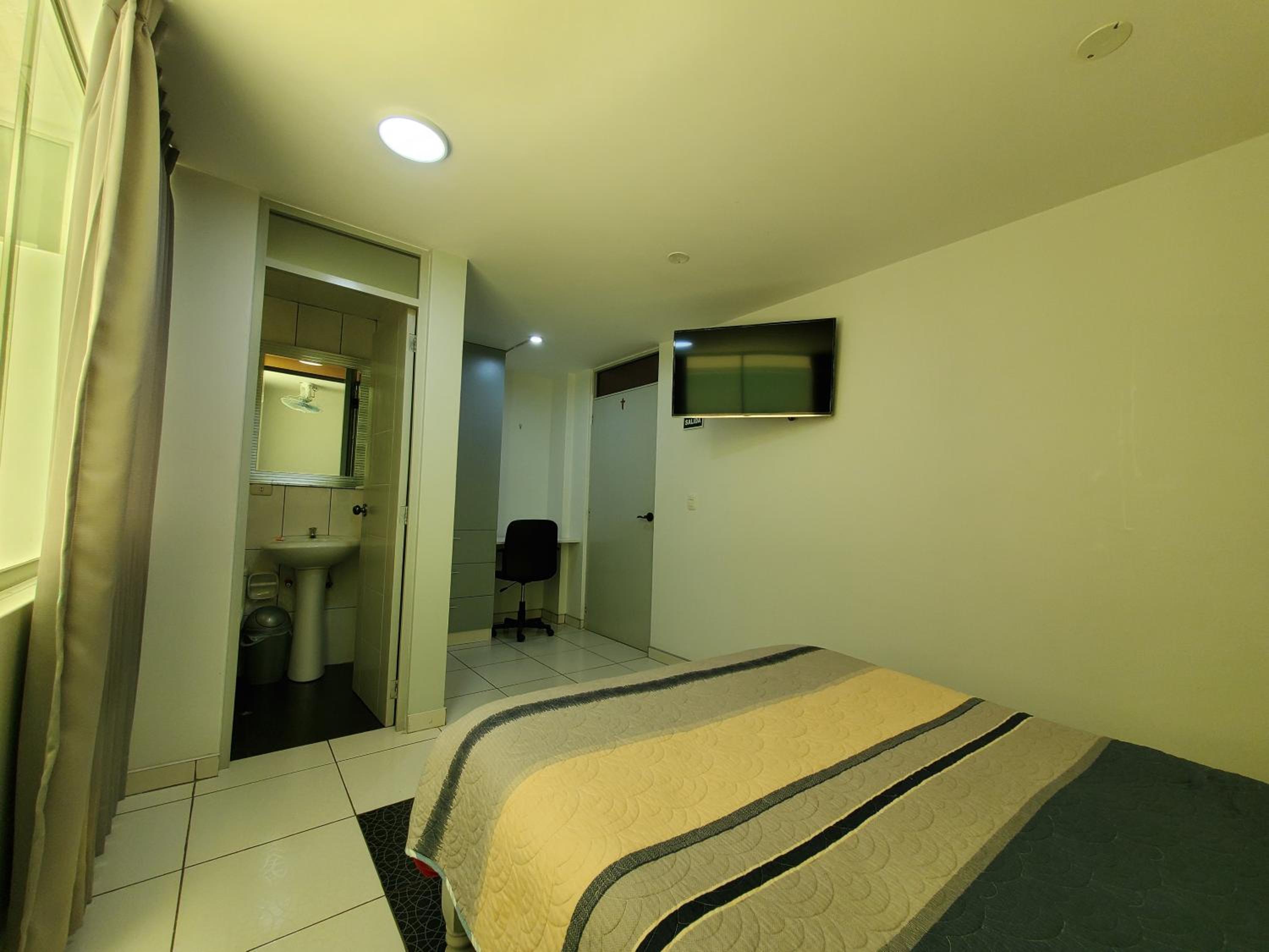 Superior Queen Room photo 1