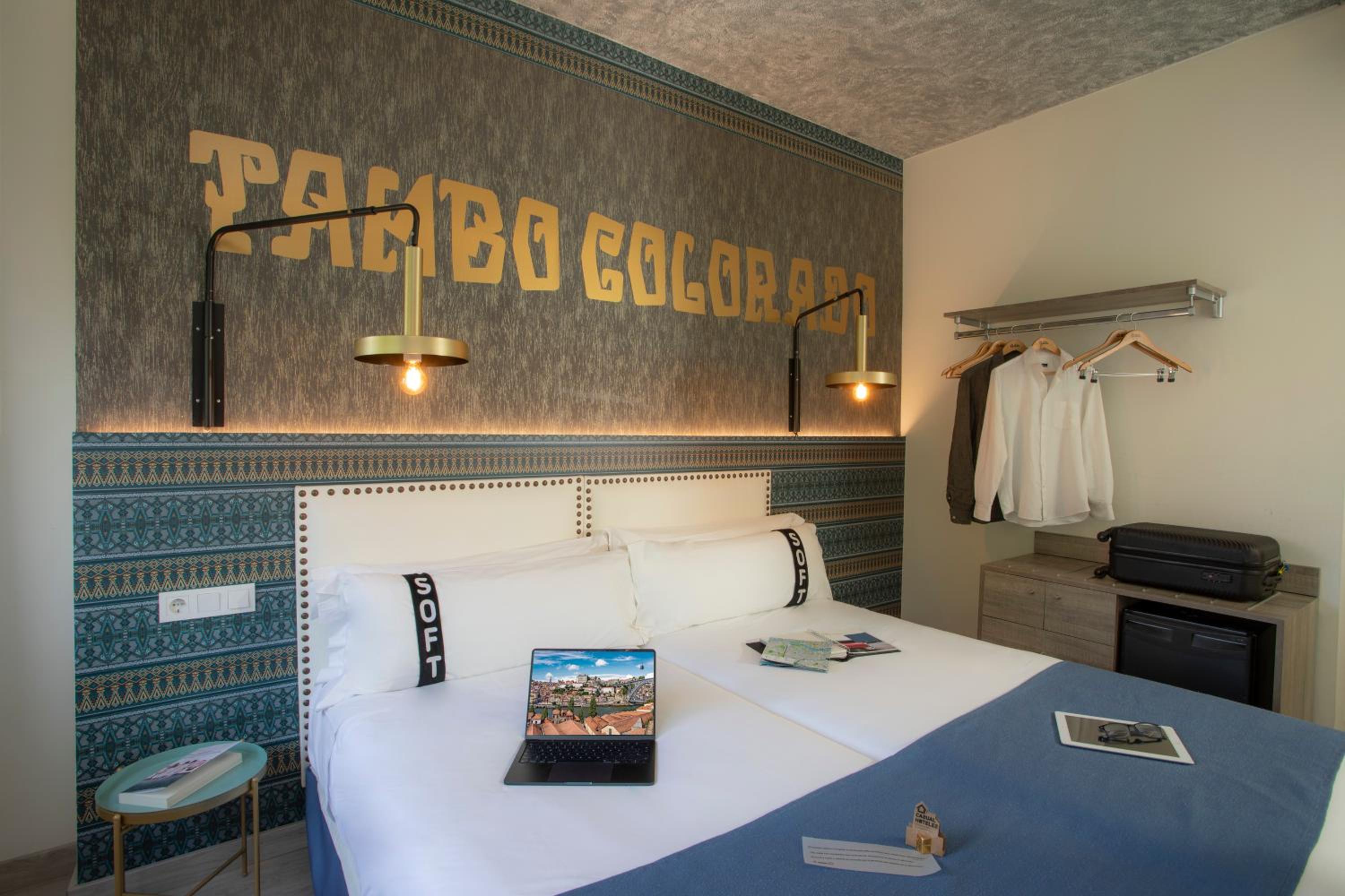 Twin Room - Photo 33