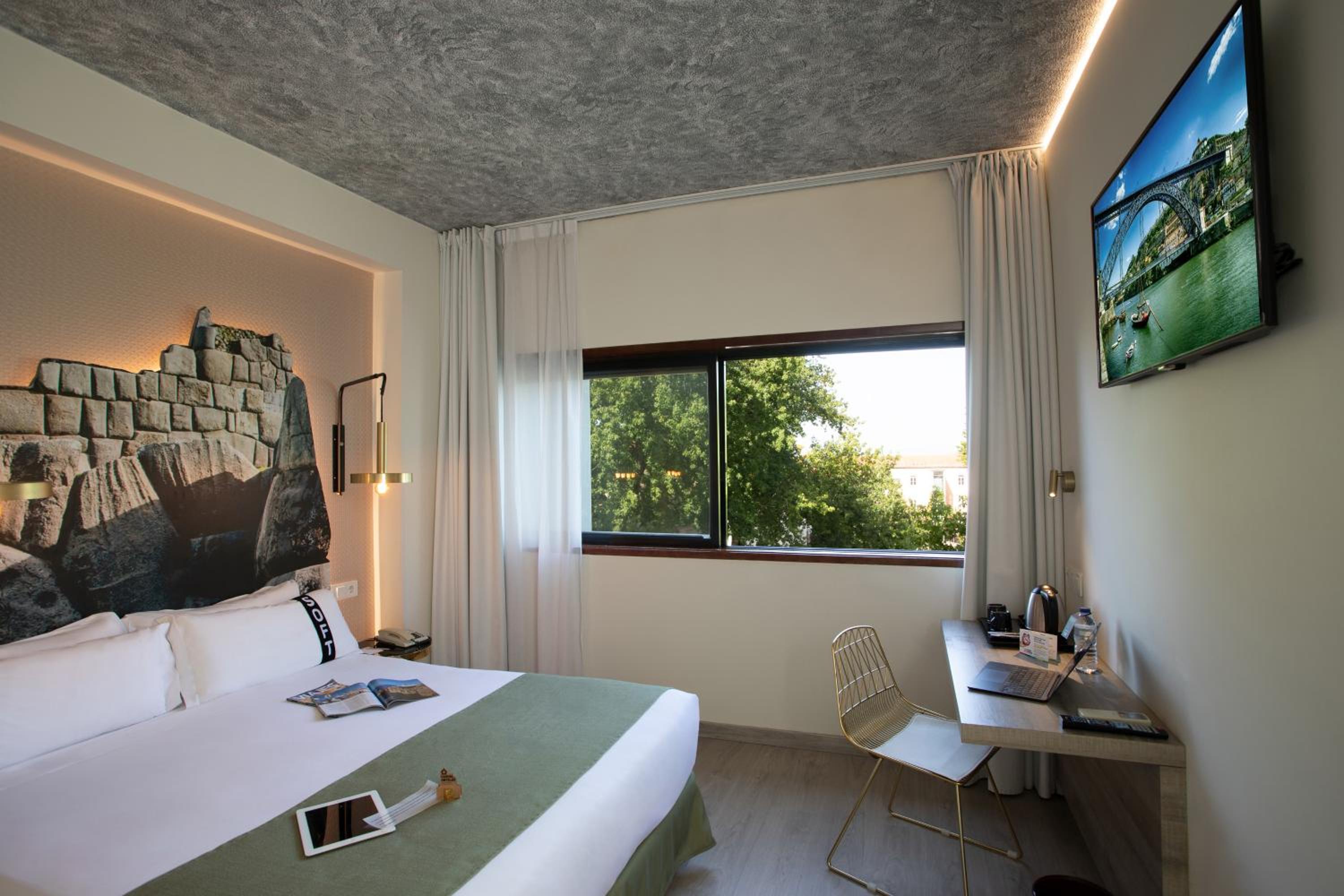 Double Room - Photo 4