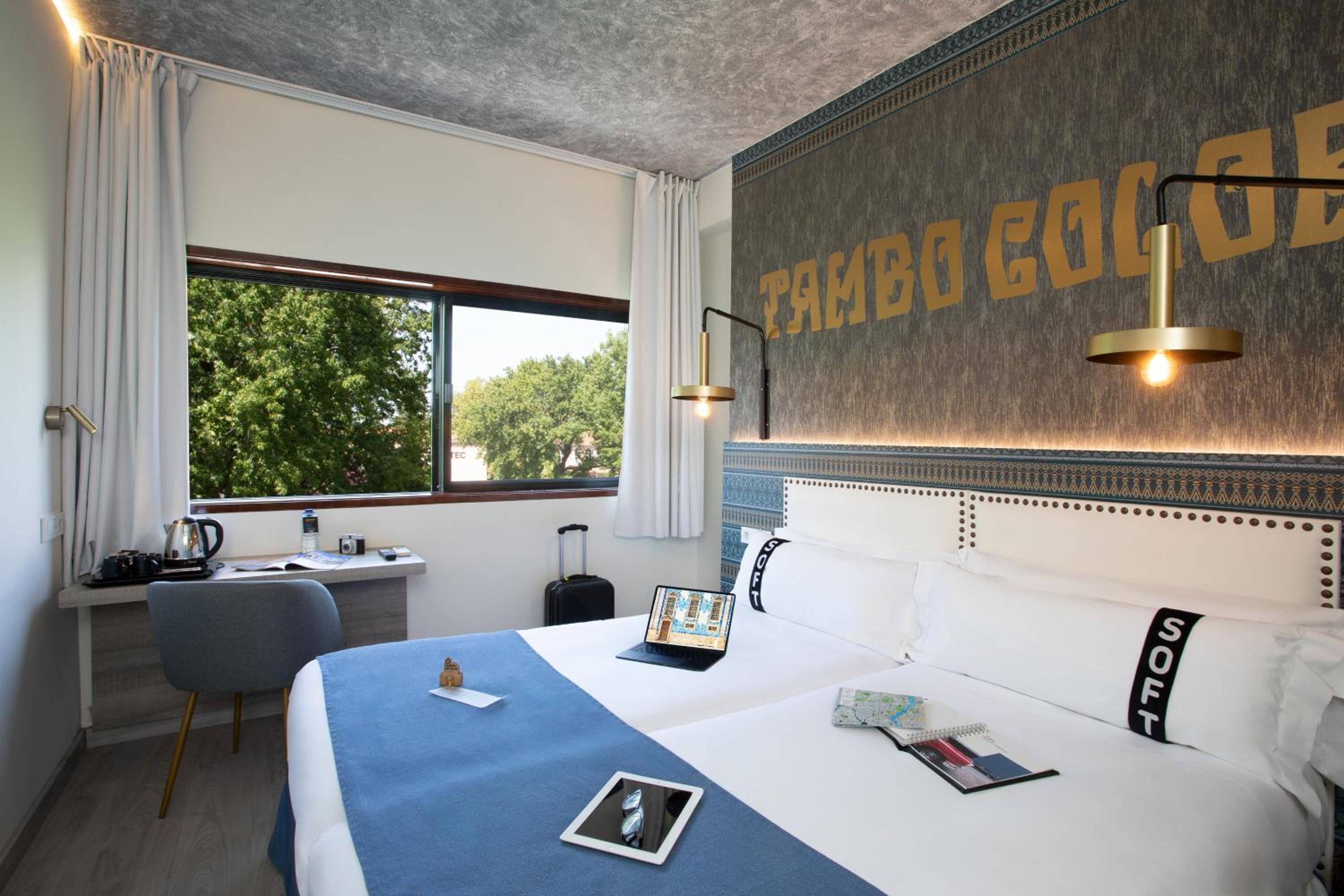 Twin Room - Photo 4