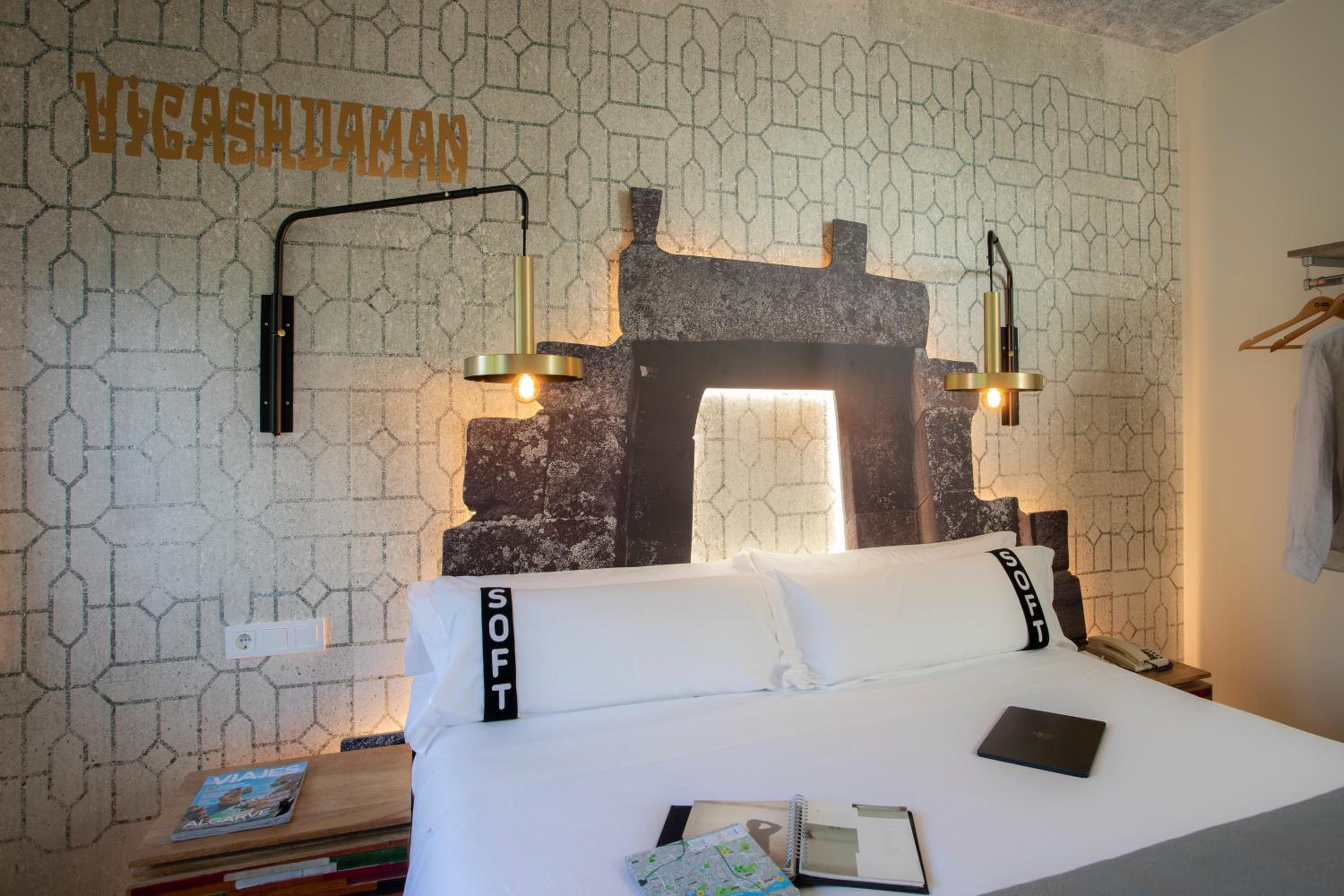 Double Room - Photo 24