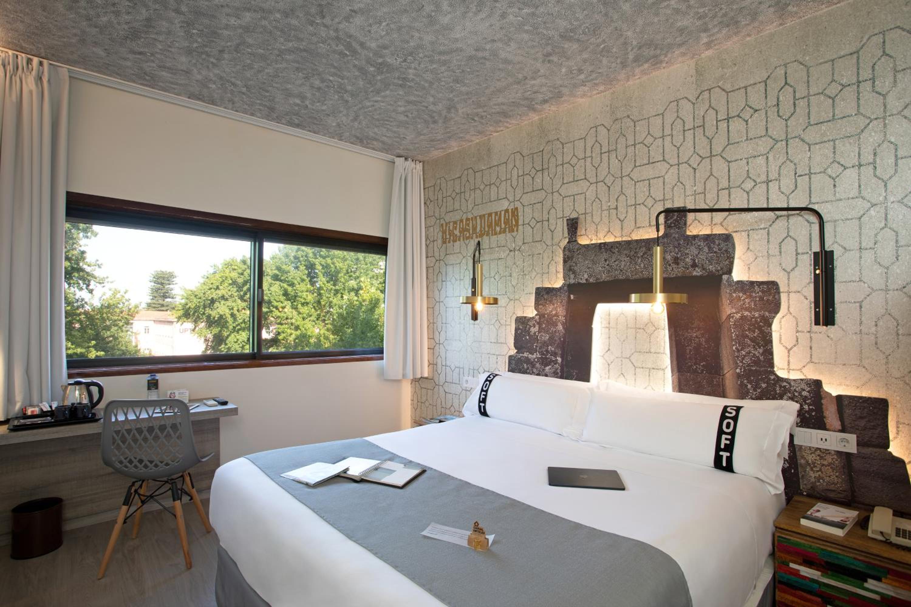 Double Room - Photo 25