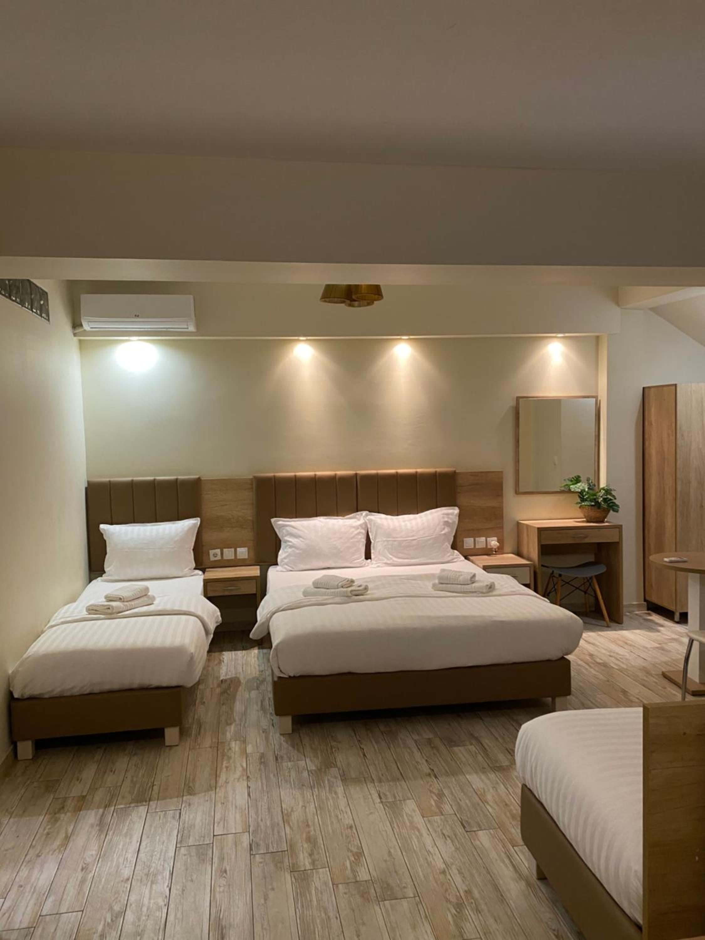 Deluxe Triple Room