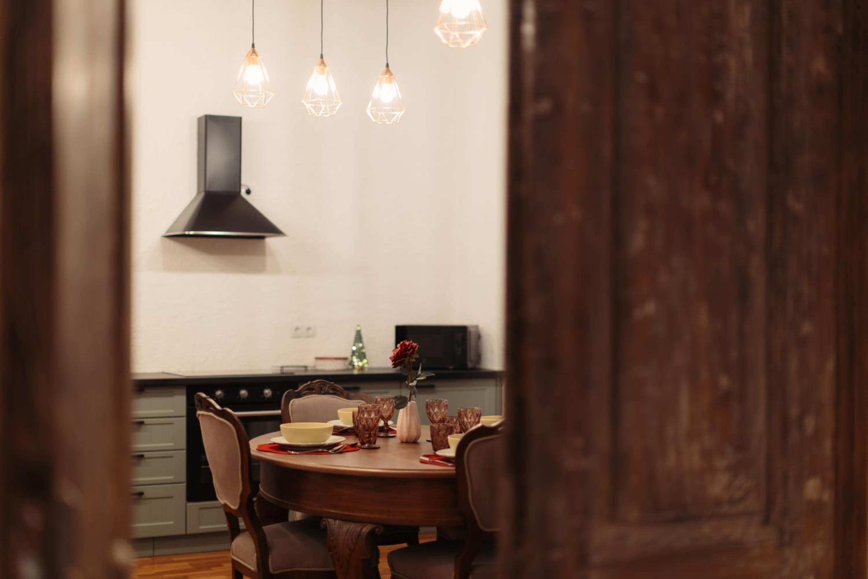 One-Bedroom Apartment - Photo 8