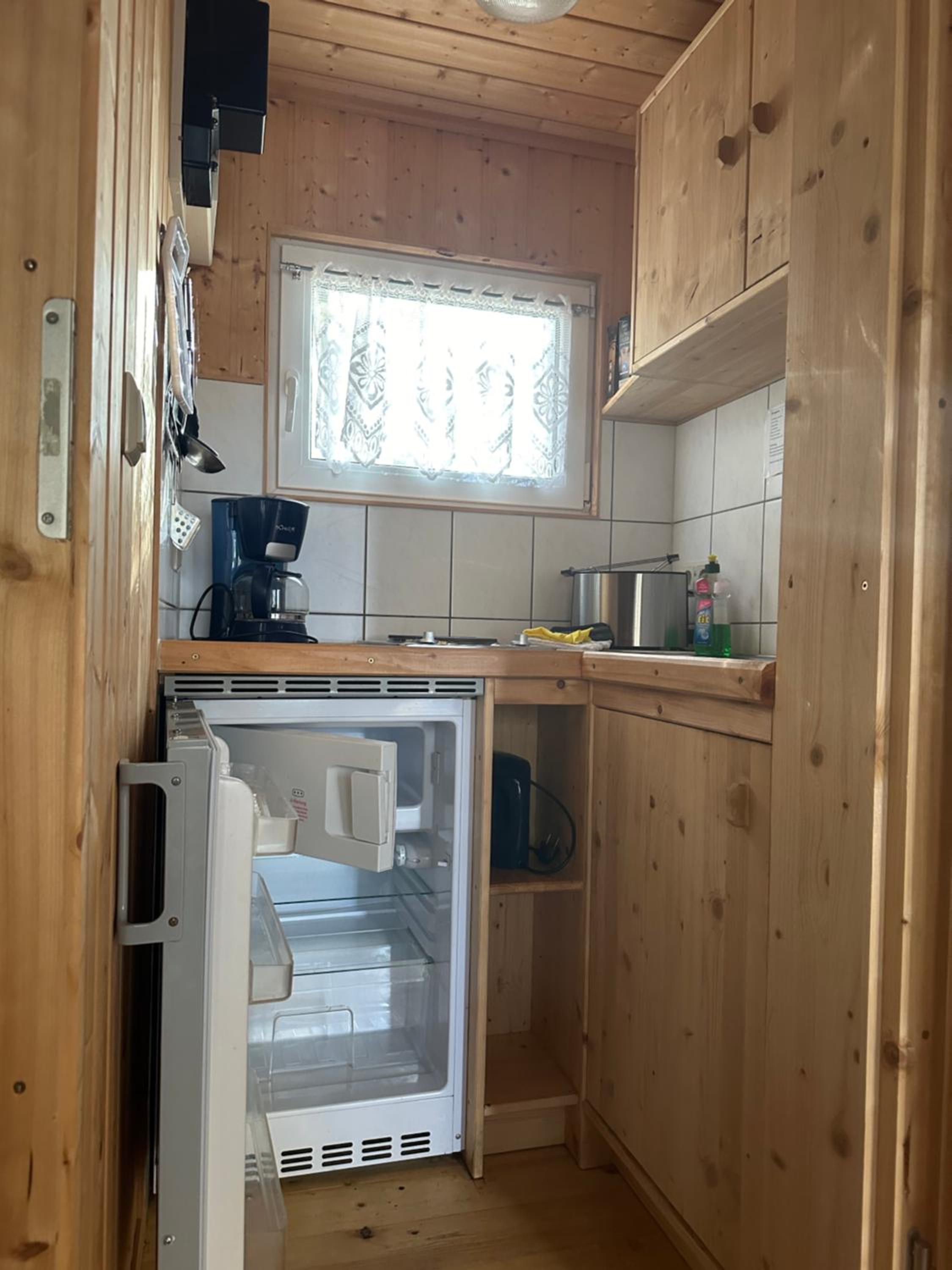 One-Bedroom House photo 3