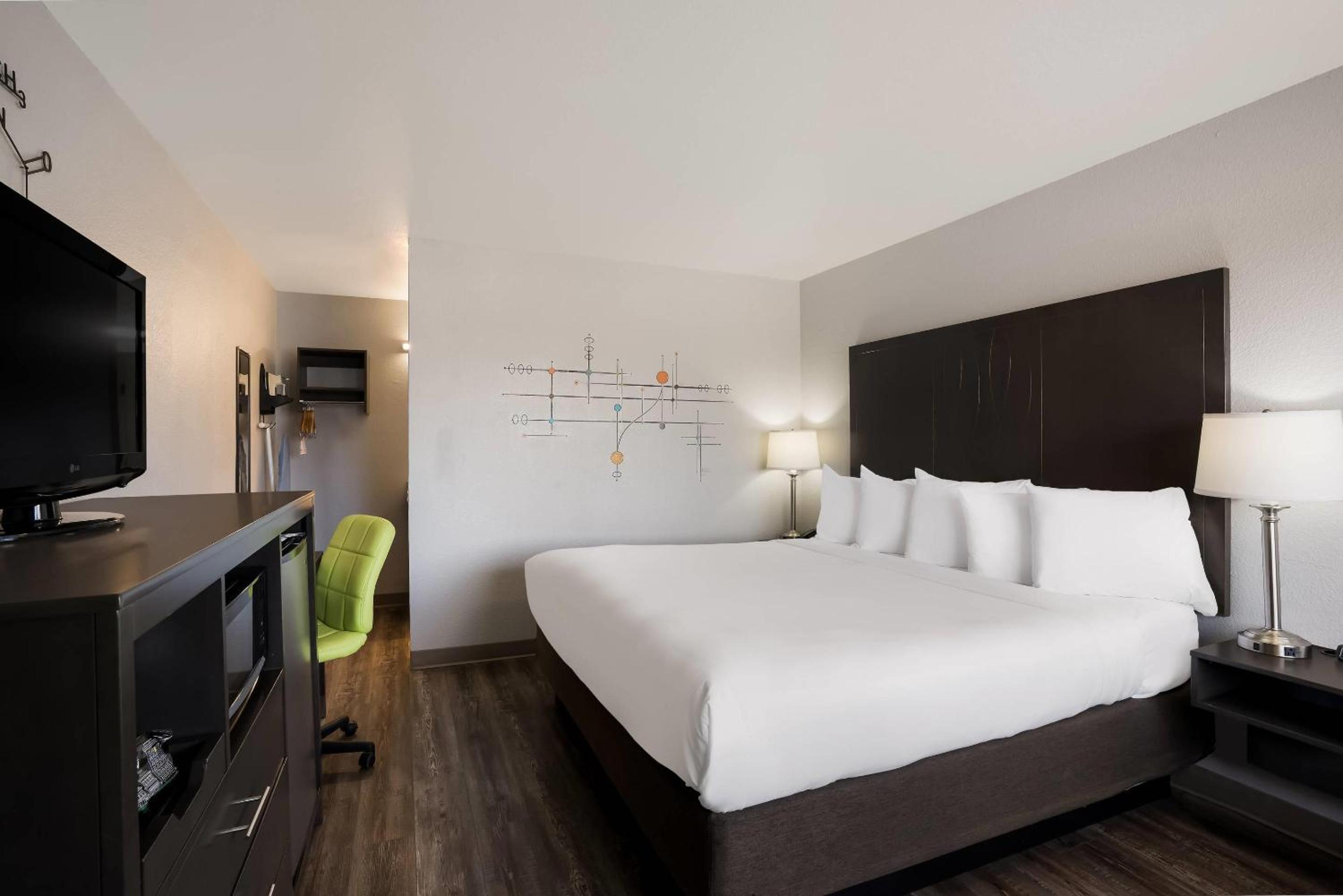 King Room with River View