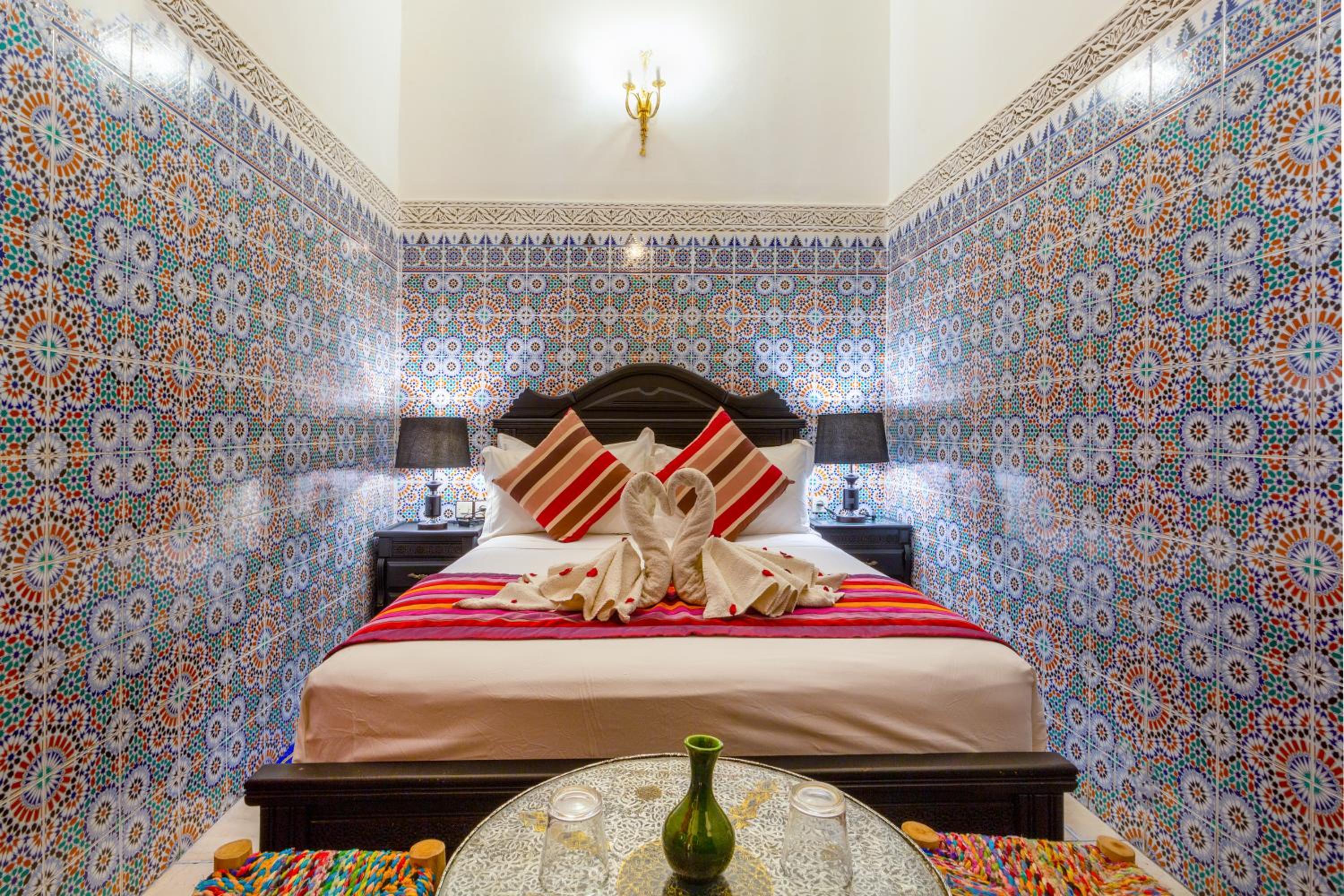 Double Room with Private External Bathroom - Photo 2