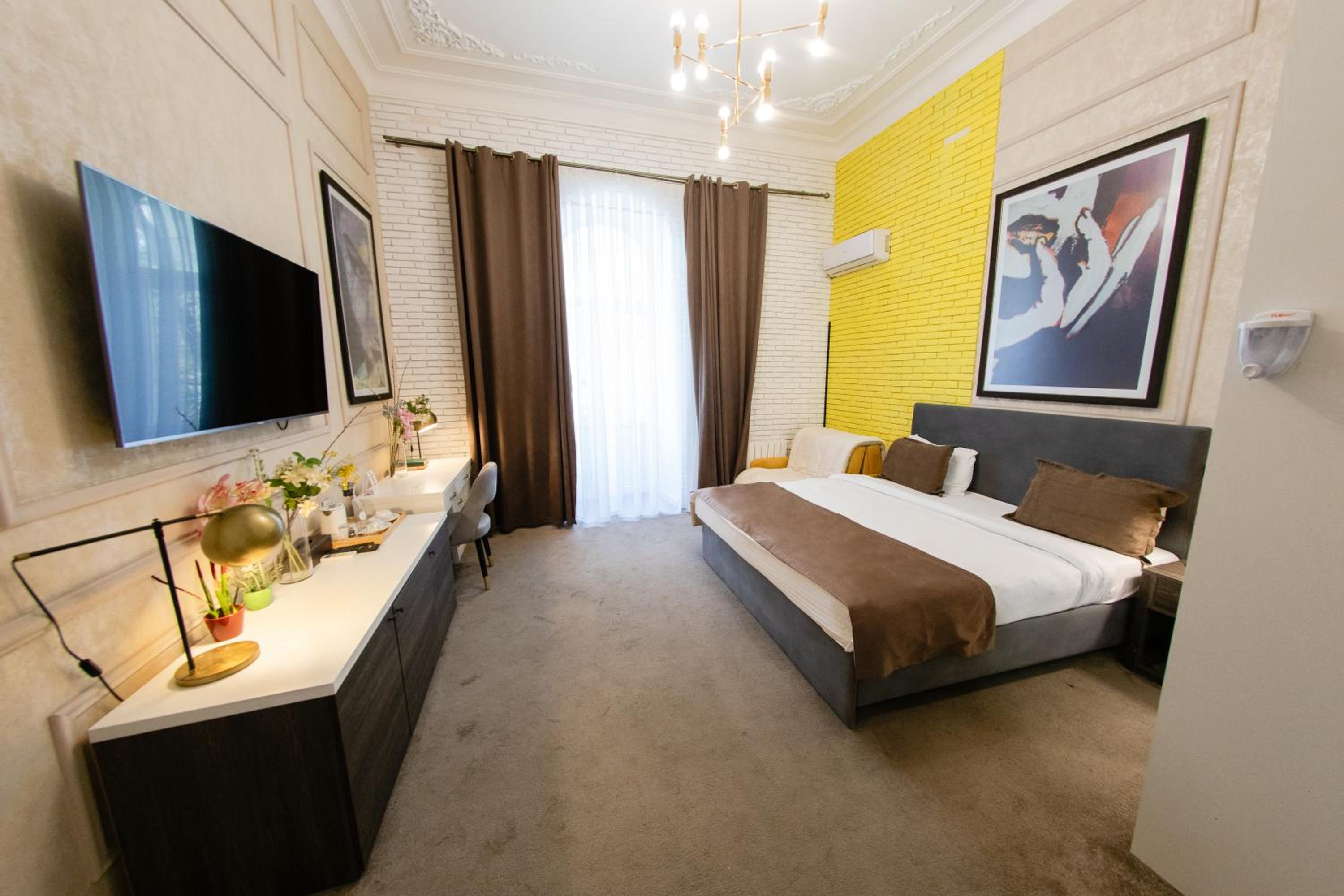 Family Suite photo 2
