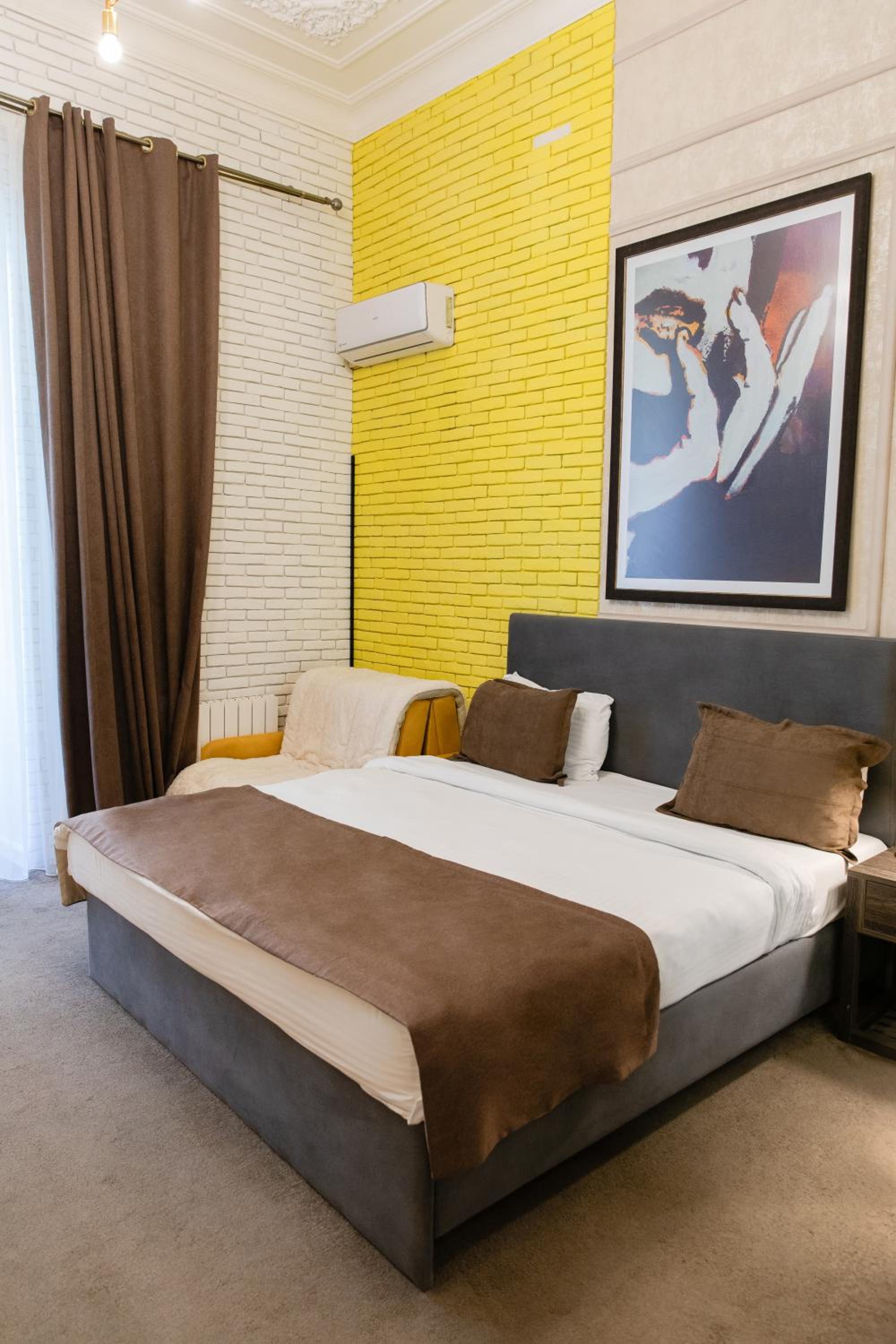 Junior Suite with Balcony photo 2