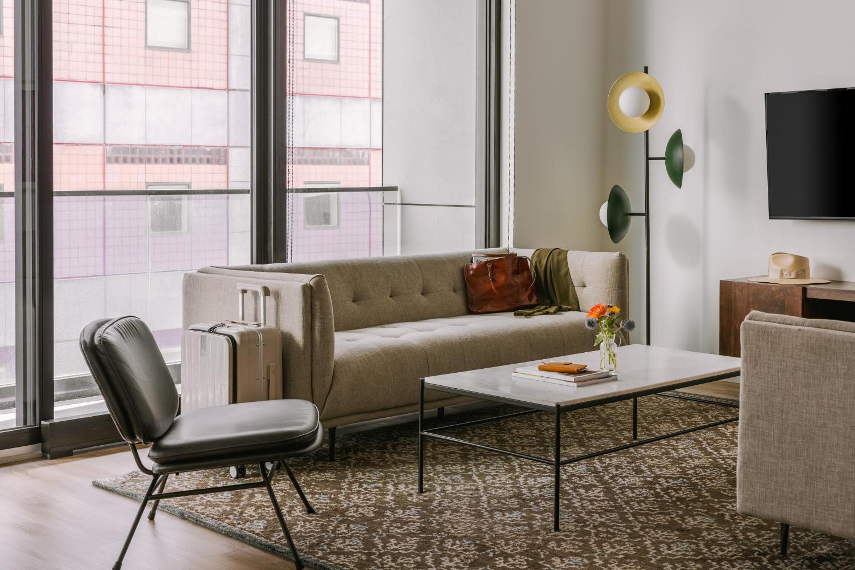 Three-Bedroom Apartment with Balcony