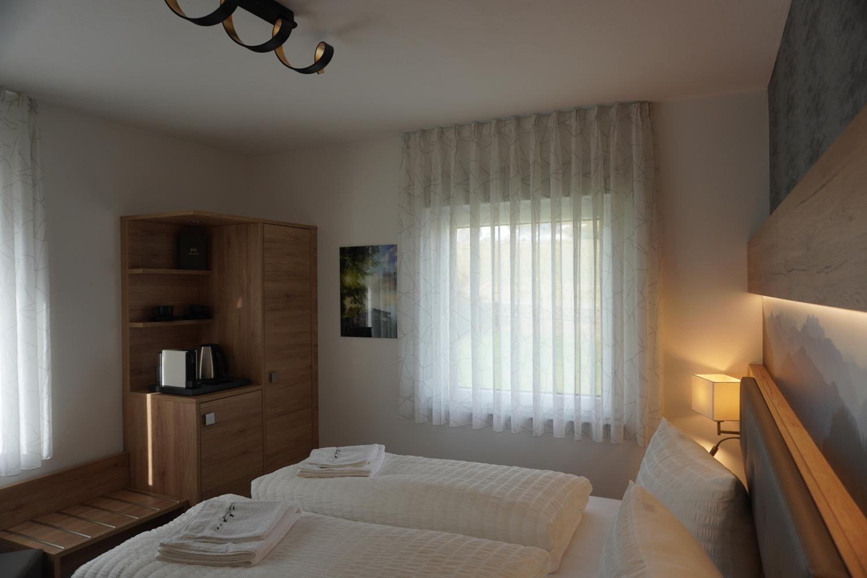 Double Room with Private Bathroom photo 2