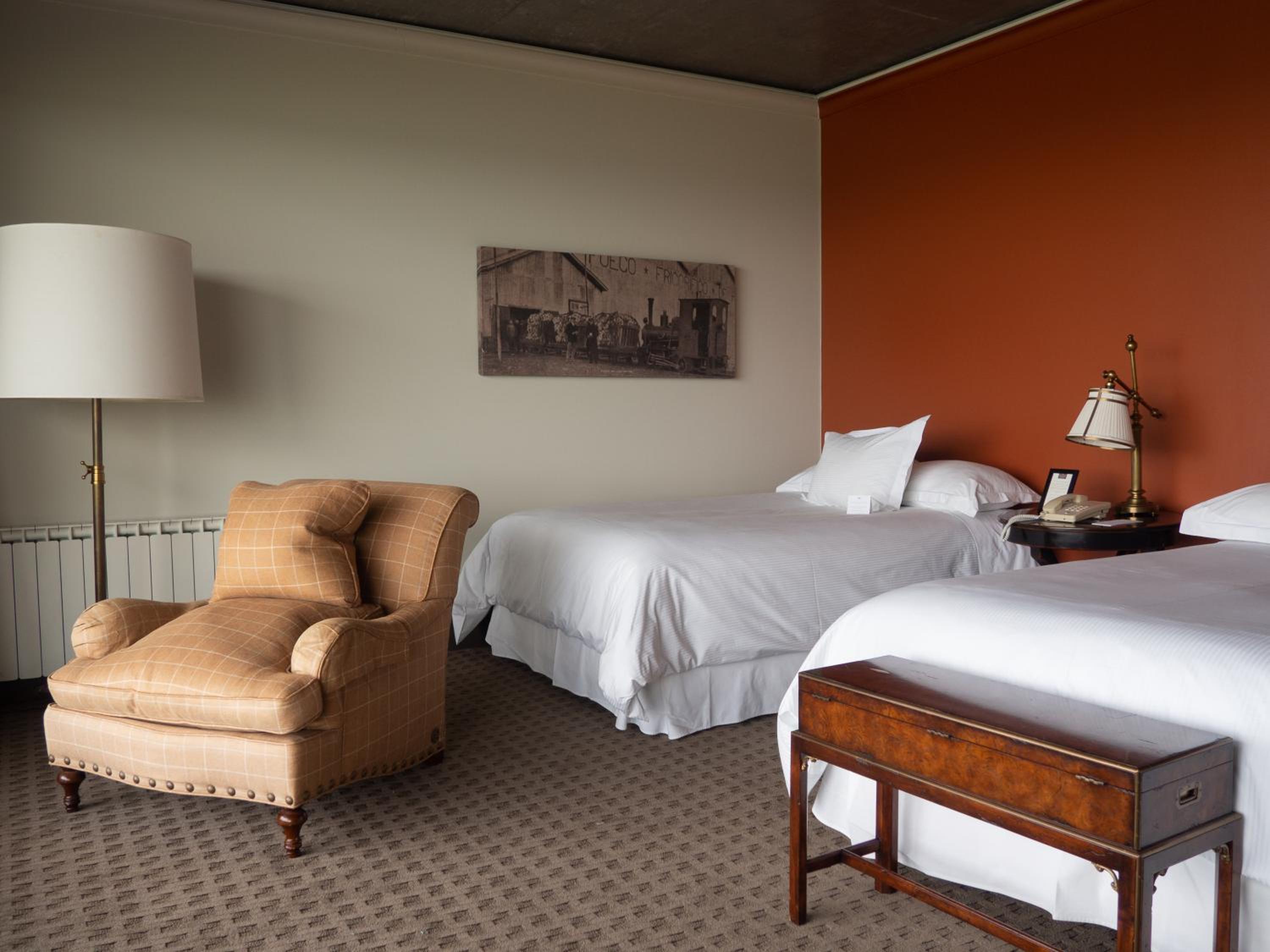 Standard Double Room with Two Double Beds photo 3