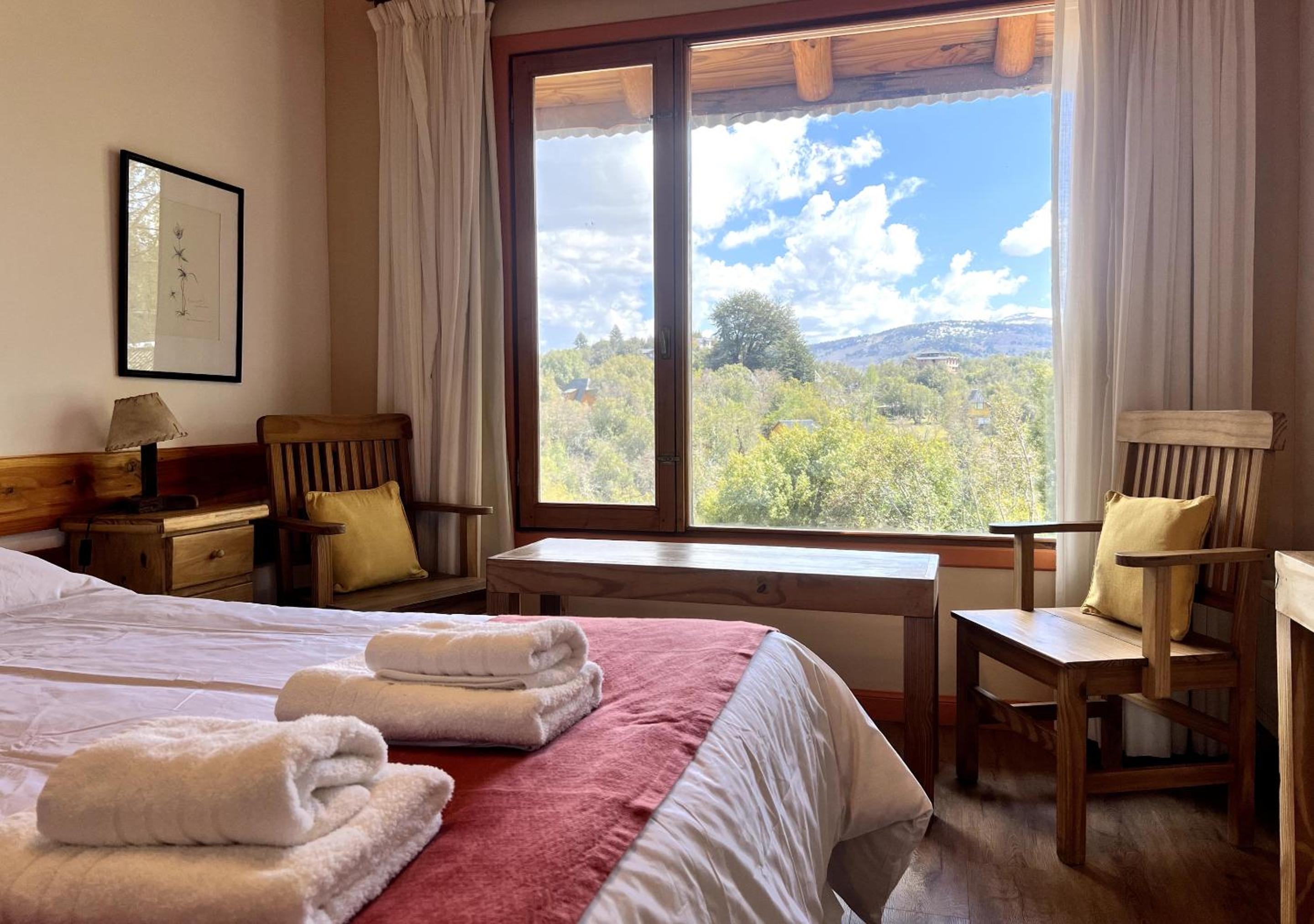 Triple Room with Garden View