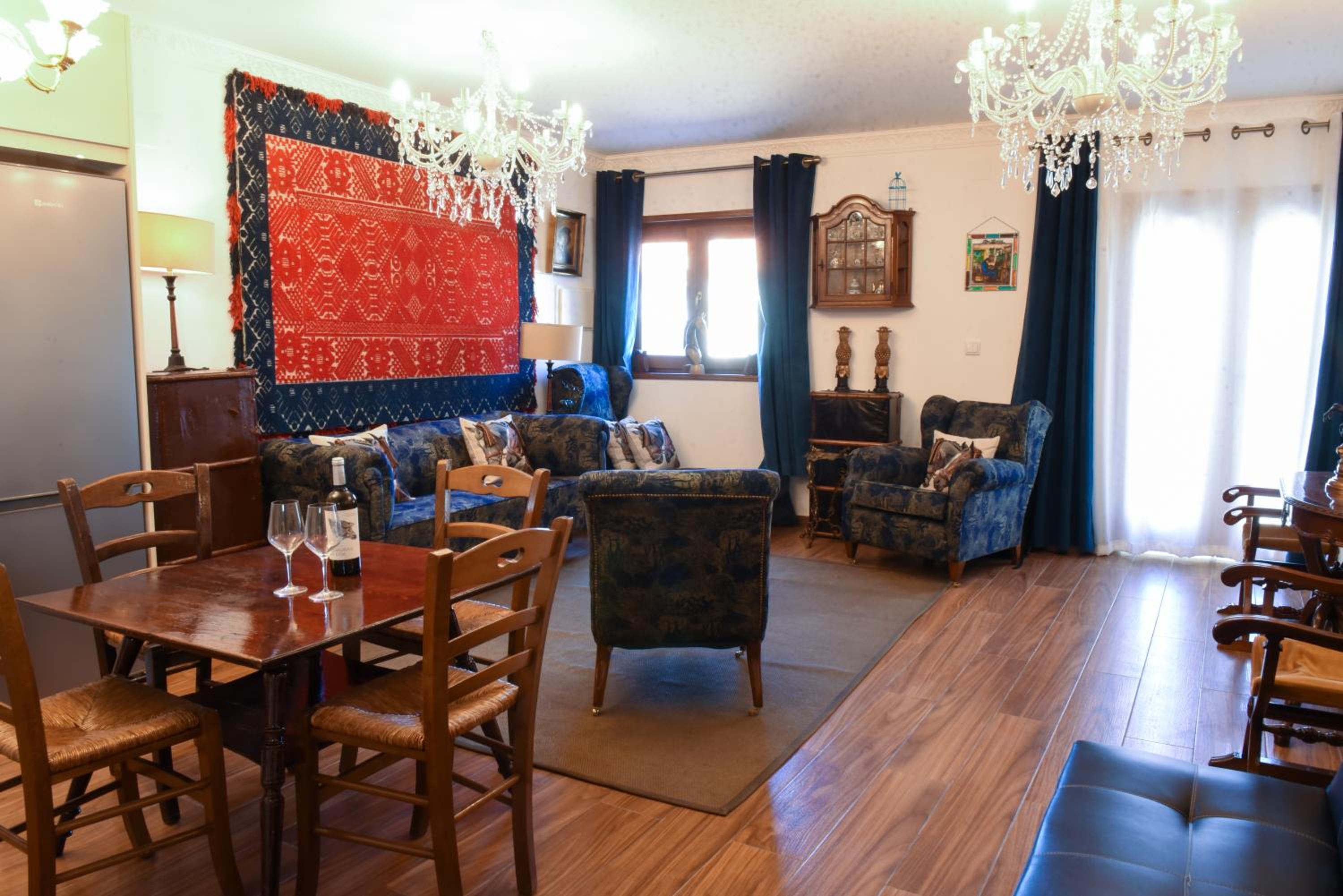 One-Bedroom House - Photo 9