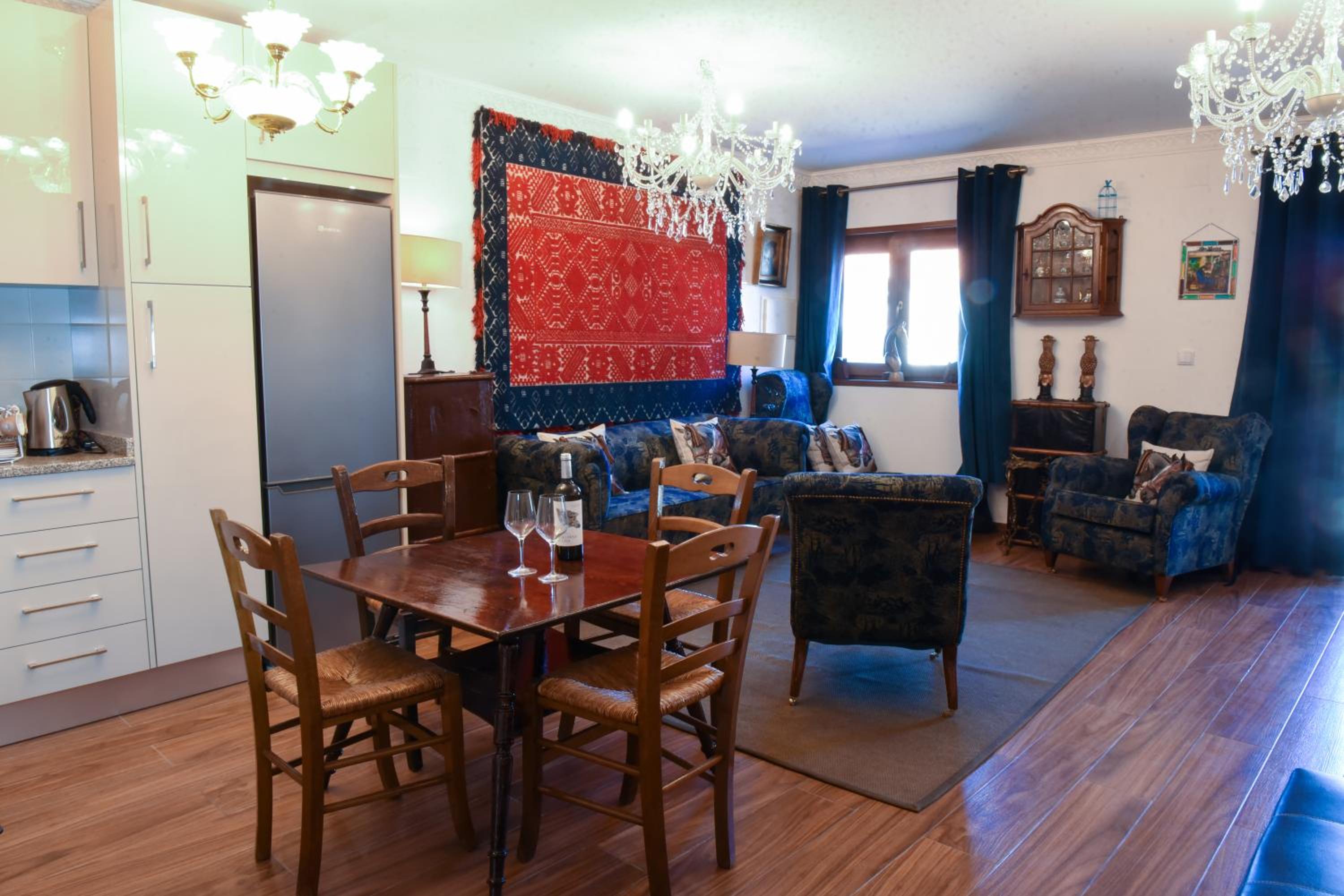 One-Bedroom House - Photo 12