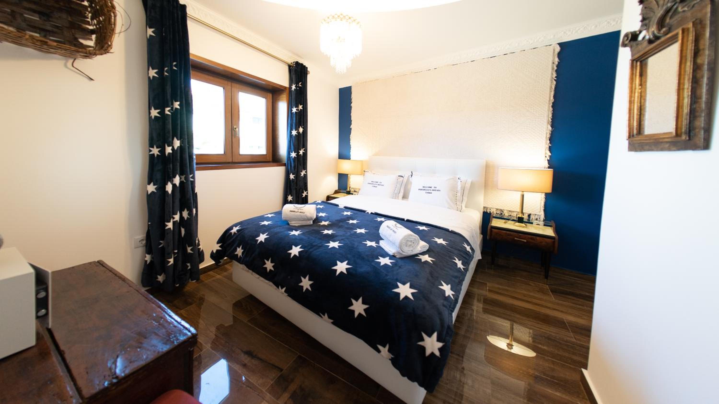 Two-Bedroom House - Photo 3