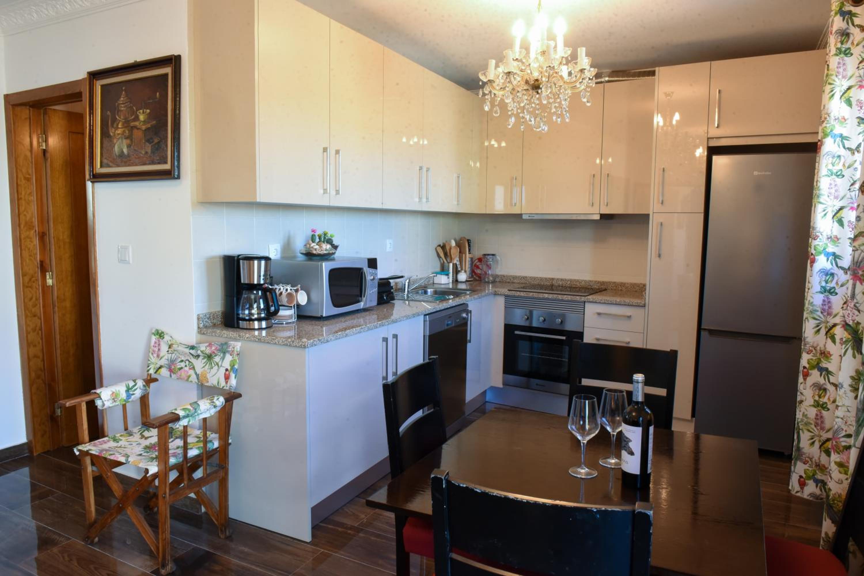 Two-Bedroom House - Photo 16