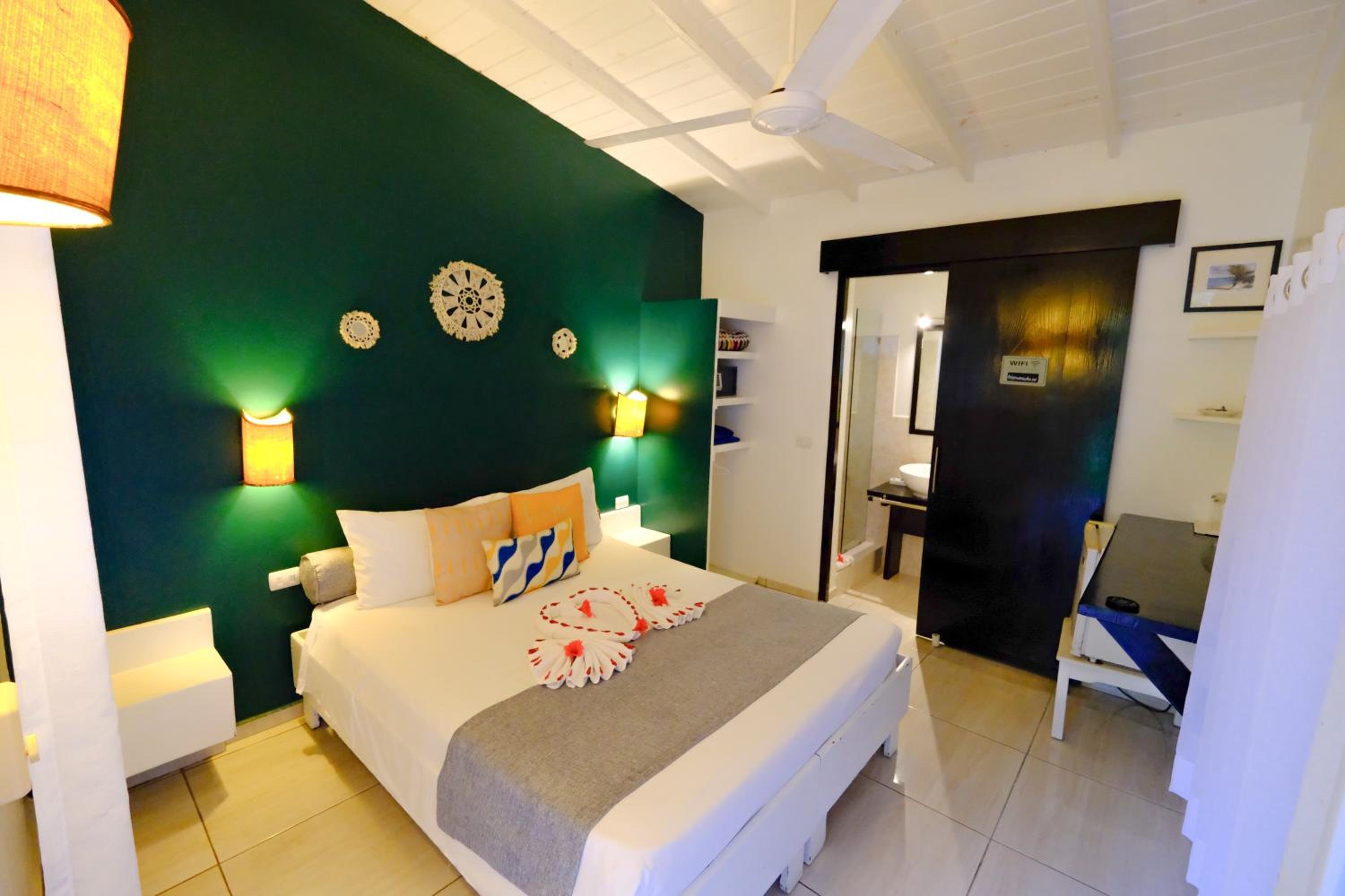 Quarto Duplo com Vista para a Piscina