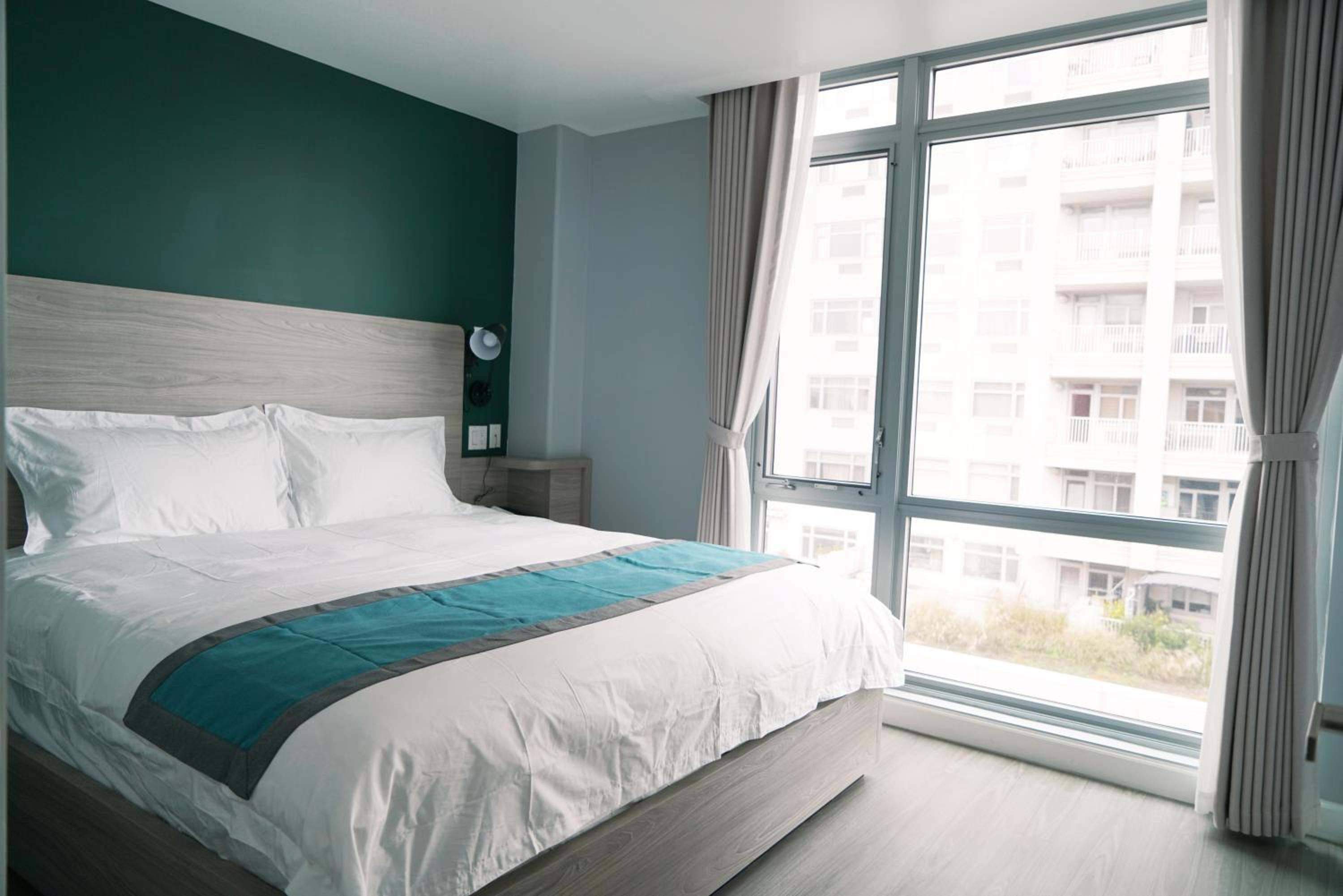 Suite photo 1