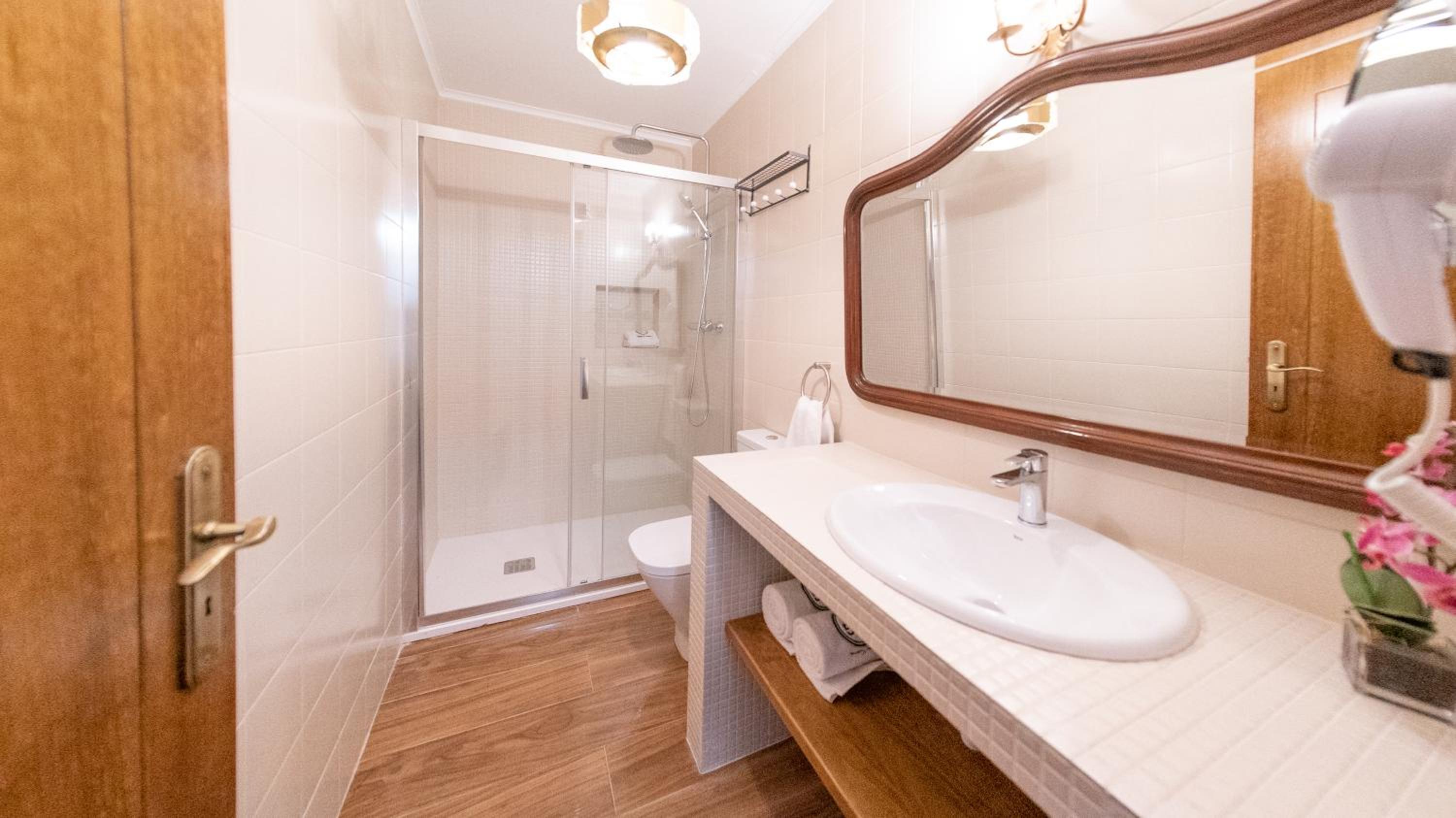 Three-Bedroom House - Photo 10