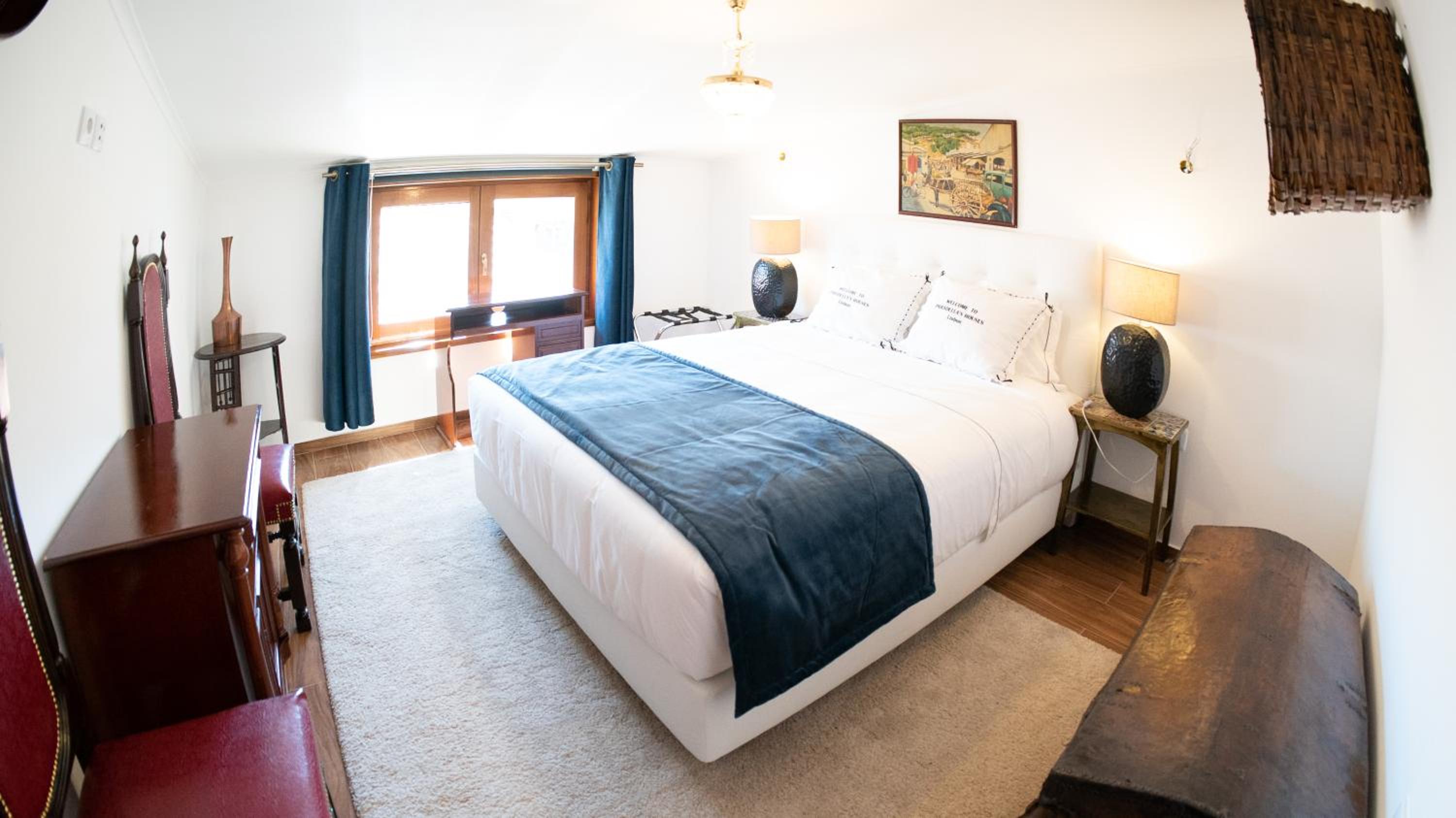 Four-Bedroom House - Photo 1