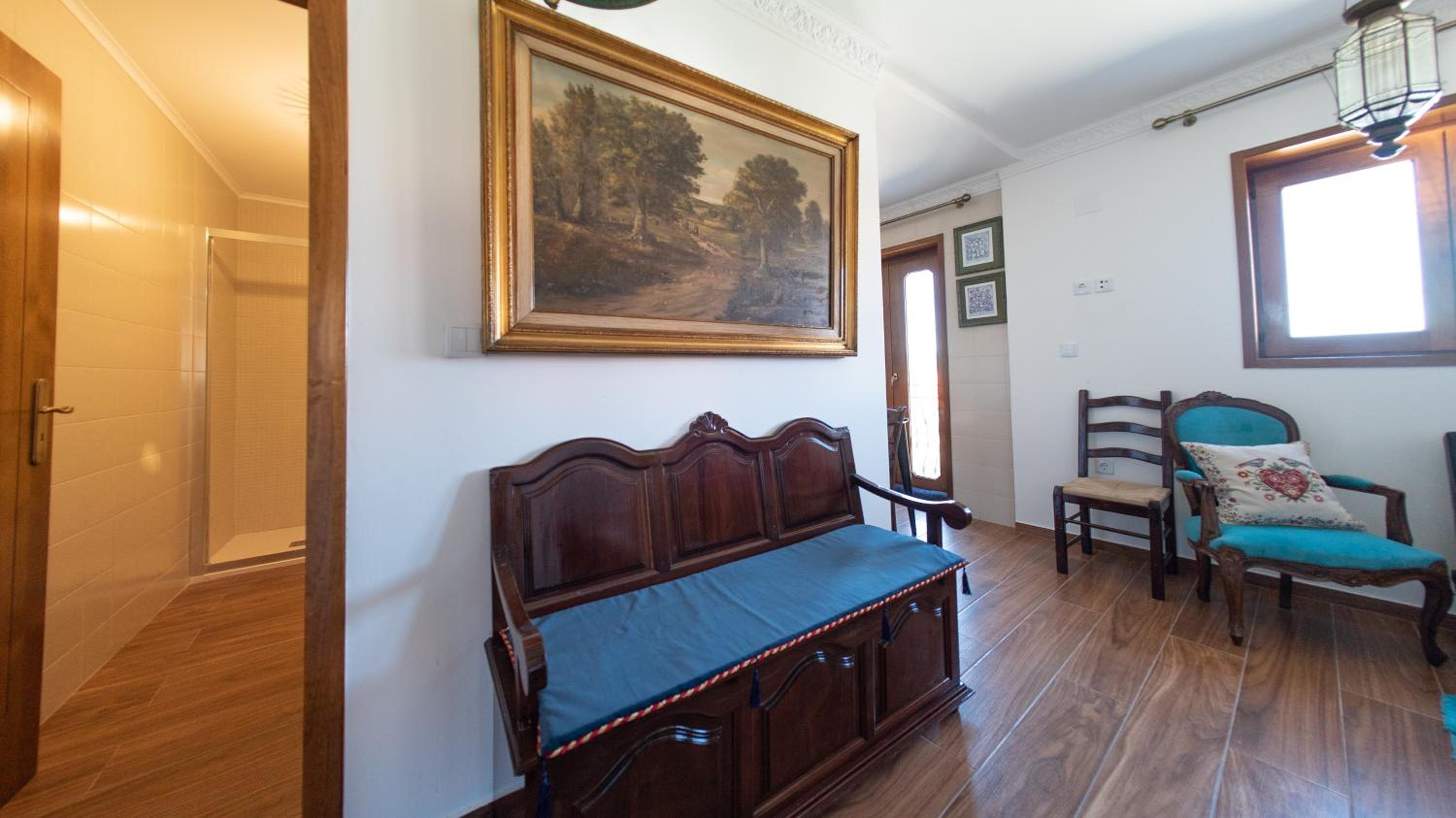 Four-Bedroom House - Photo 10