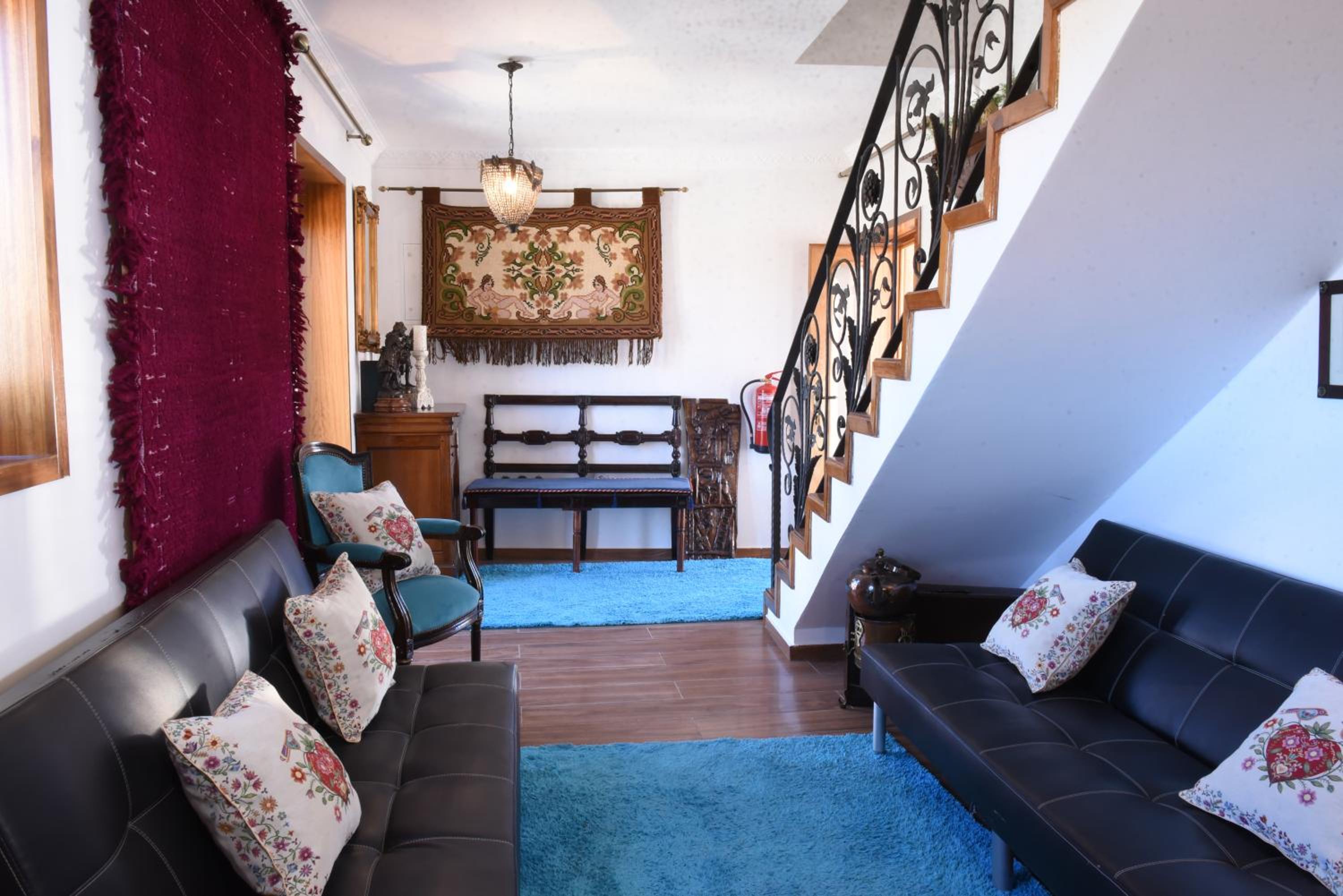 Four-Bedroom House - Photo 9